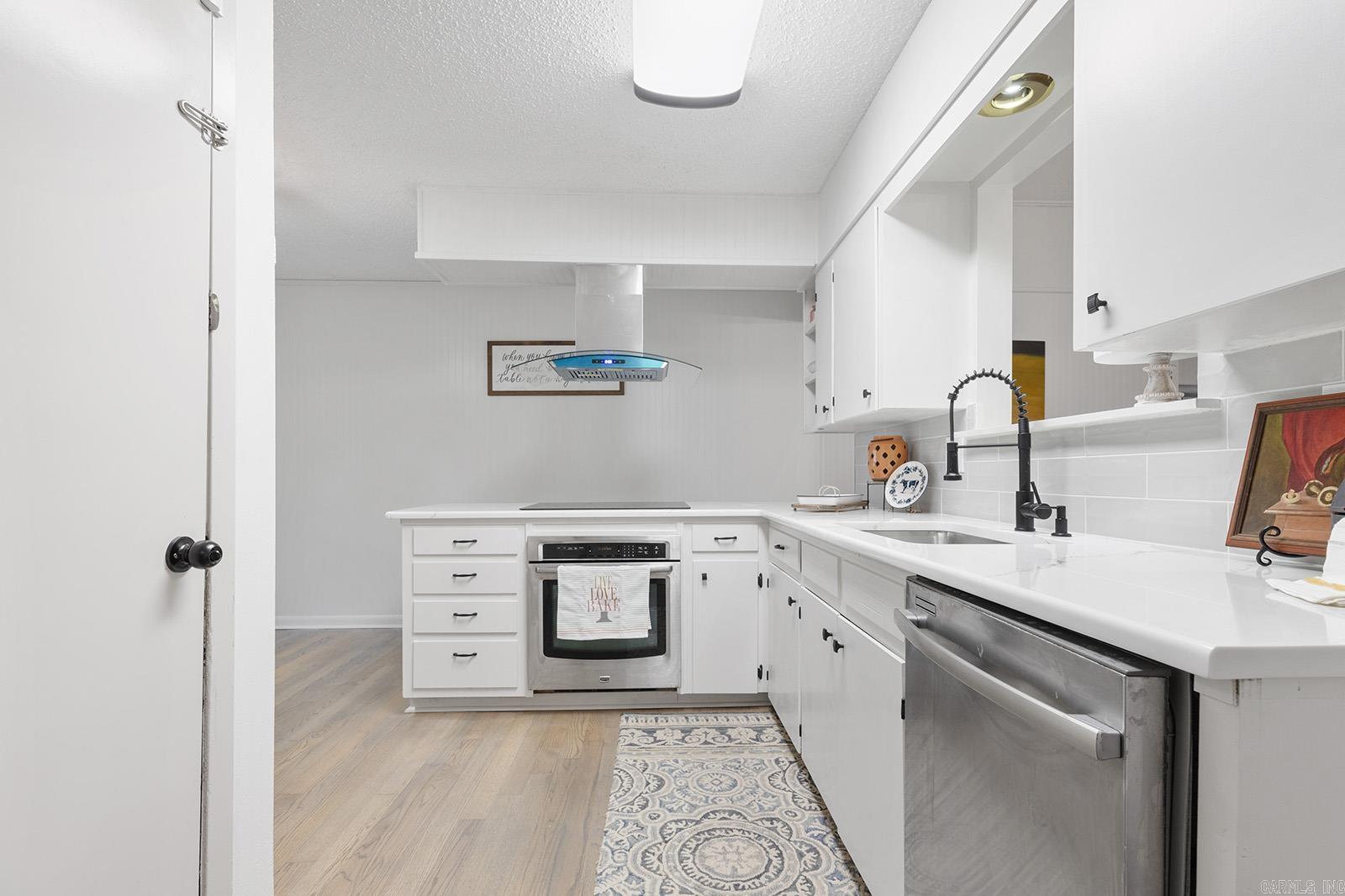 LAKEWOOD NE - Residential