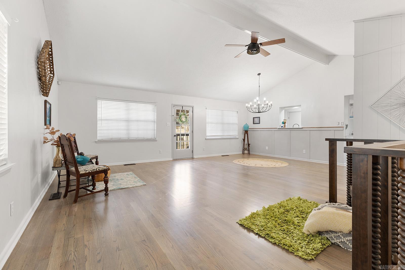 LAKEWOOD NE - Residential