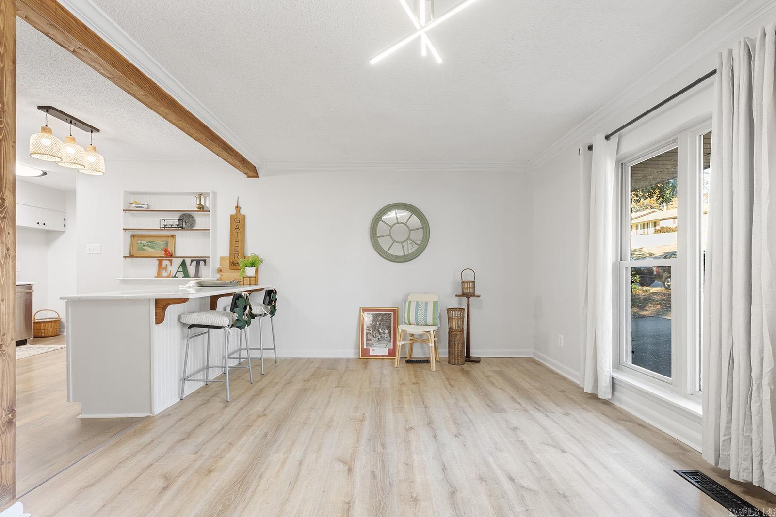 LAKEWOOD NE - Residential