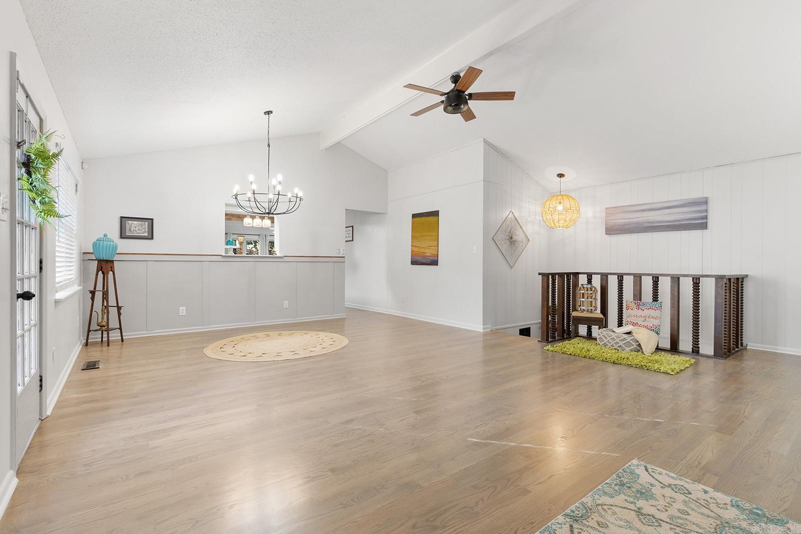 LAKEWOOD NE - Residential