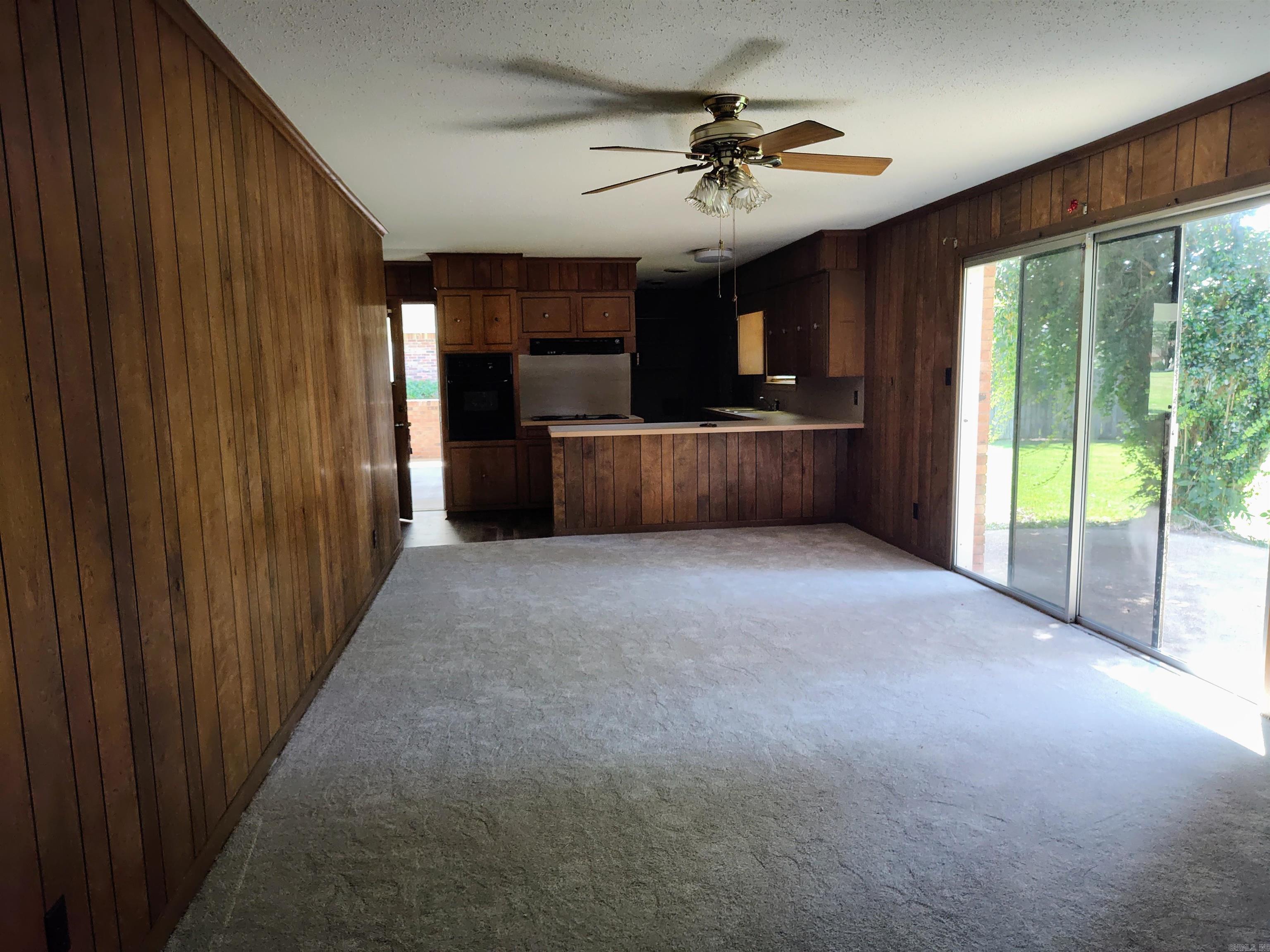 Mike Berg Lake - Residential