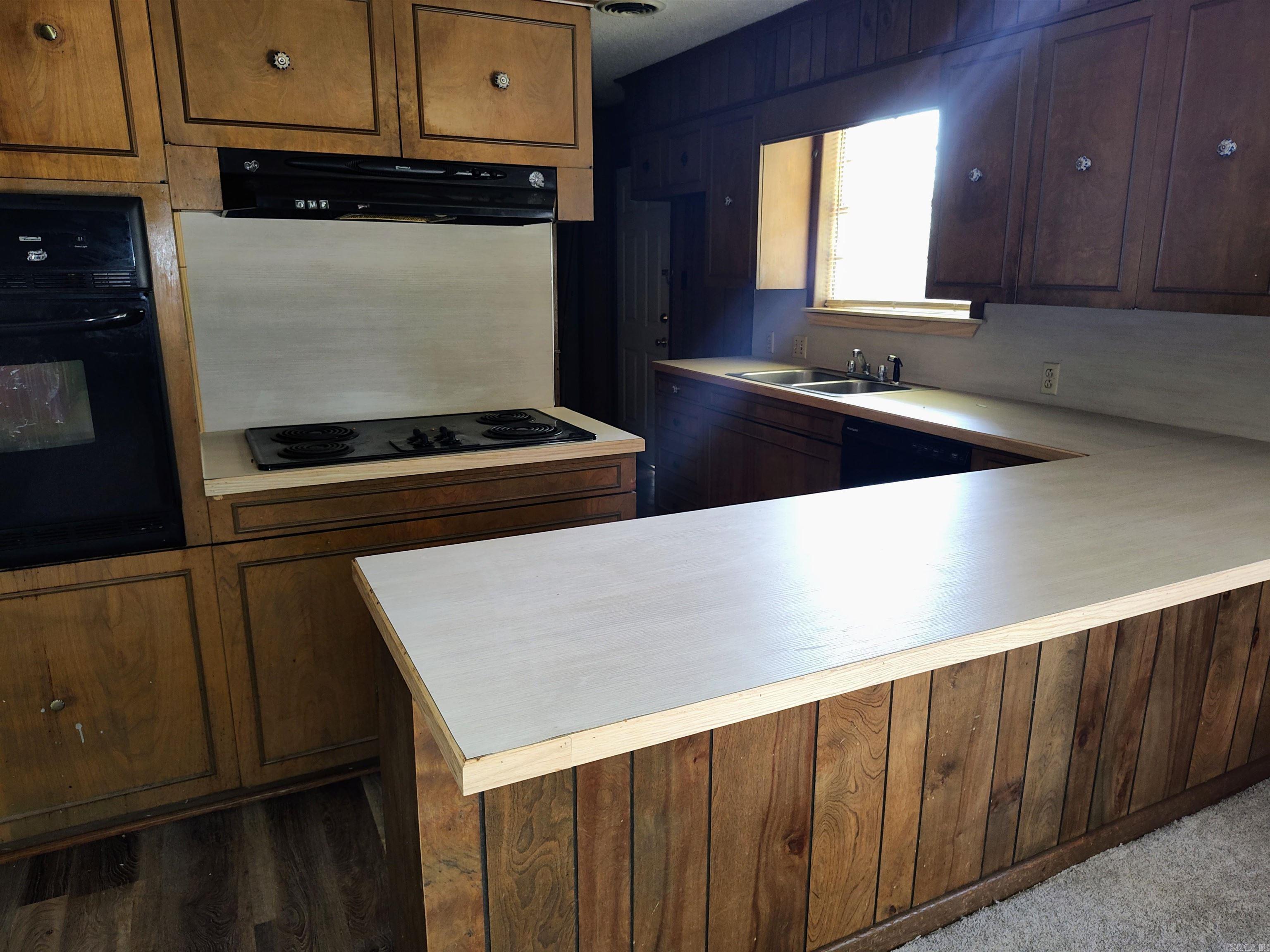 Mike Berg Lake - Residential