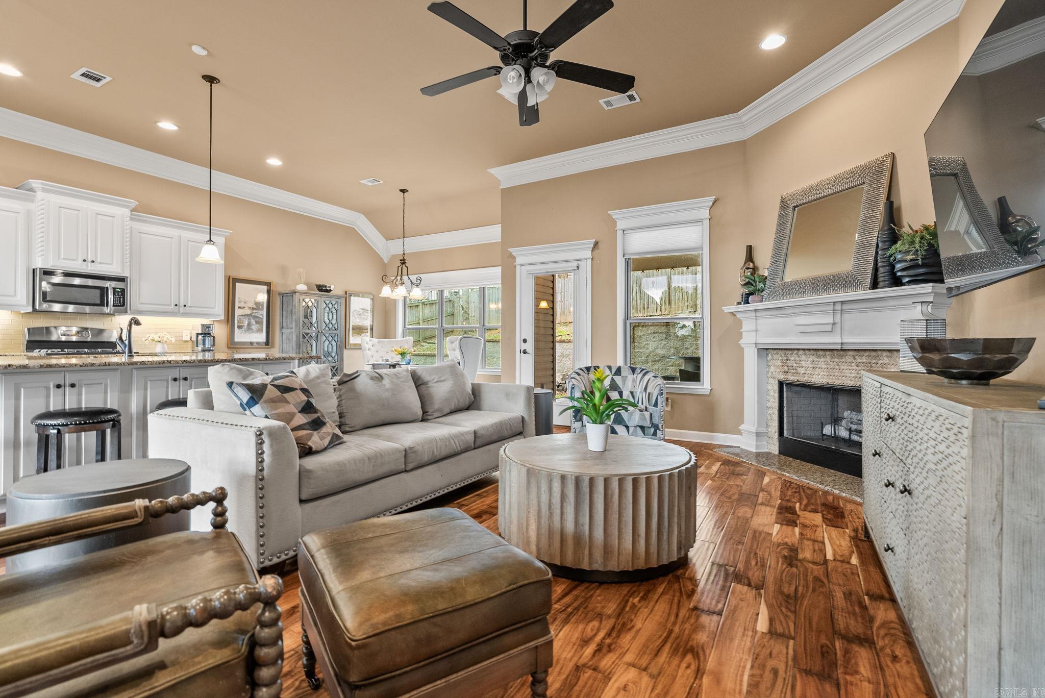 THE VILLAGES OF WELLINGTON - Residential