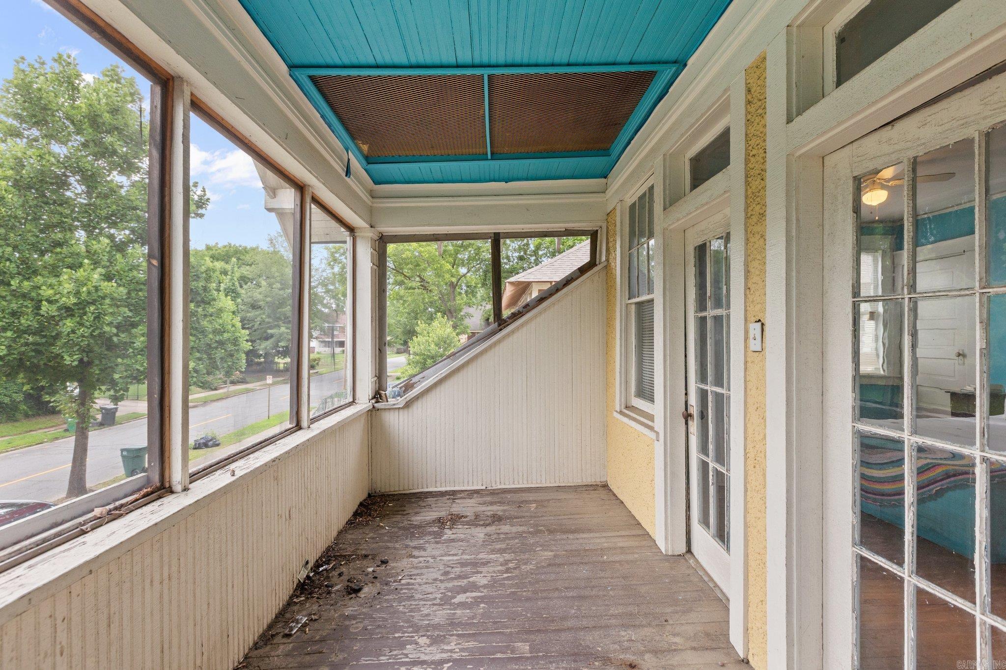 Oak Terrace - Residential