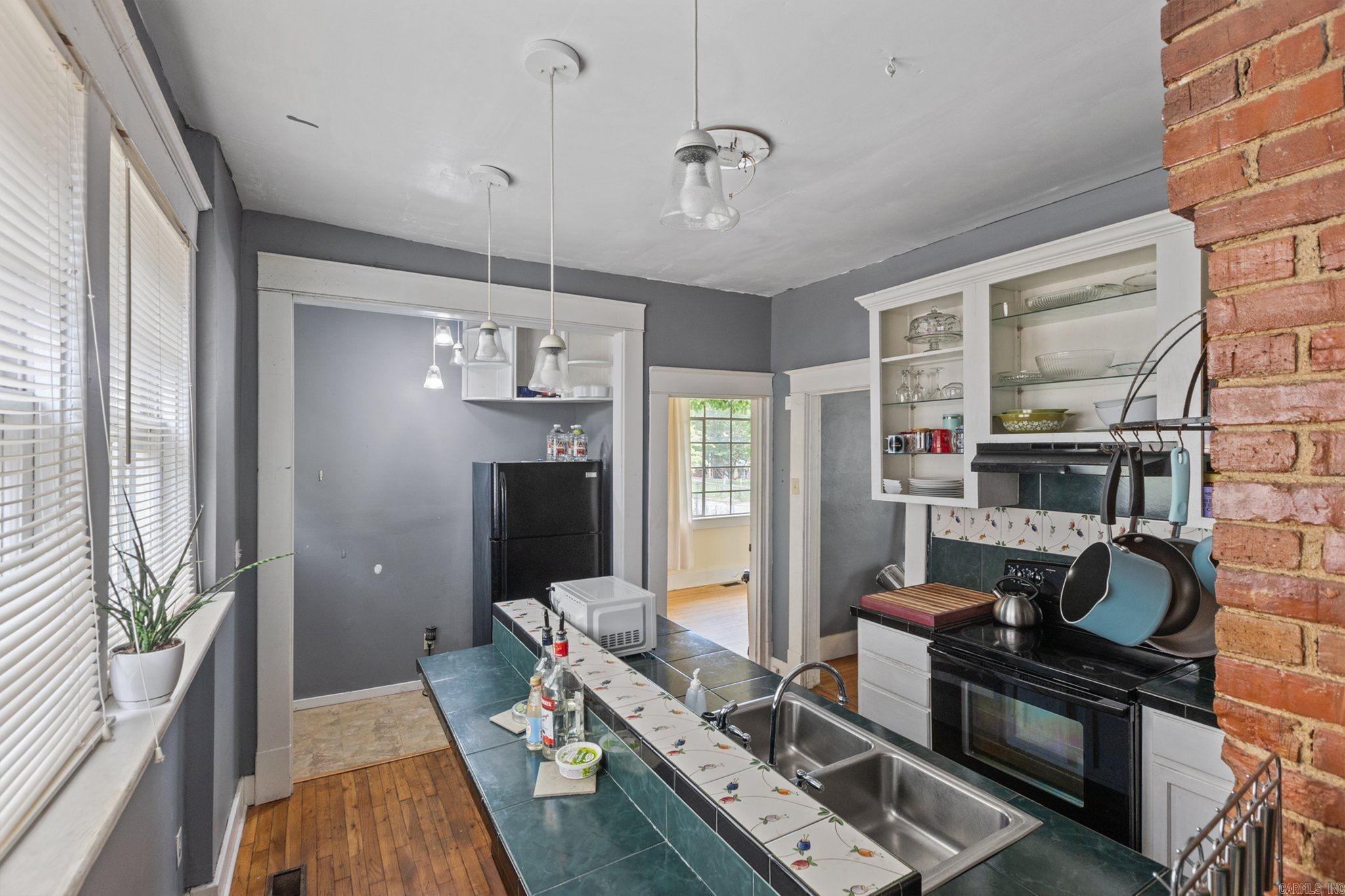 Oak Terrace - Residential