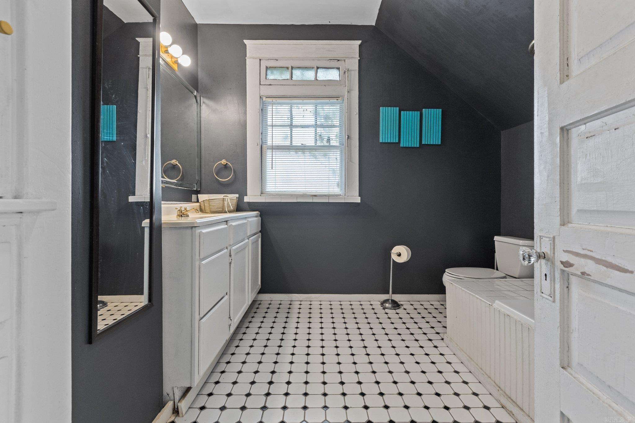 Oak Terrace - Residential