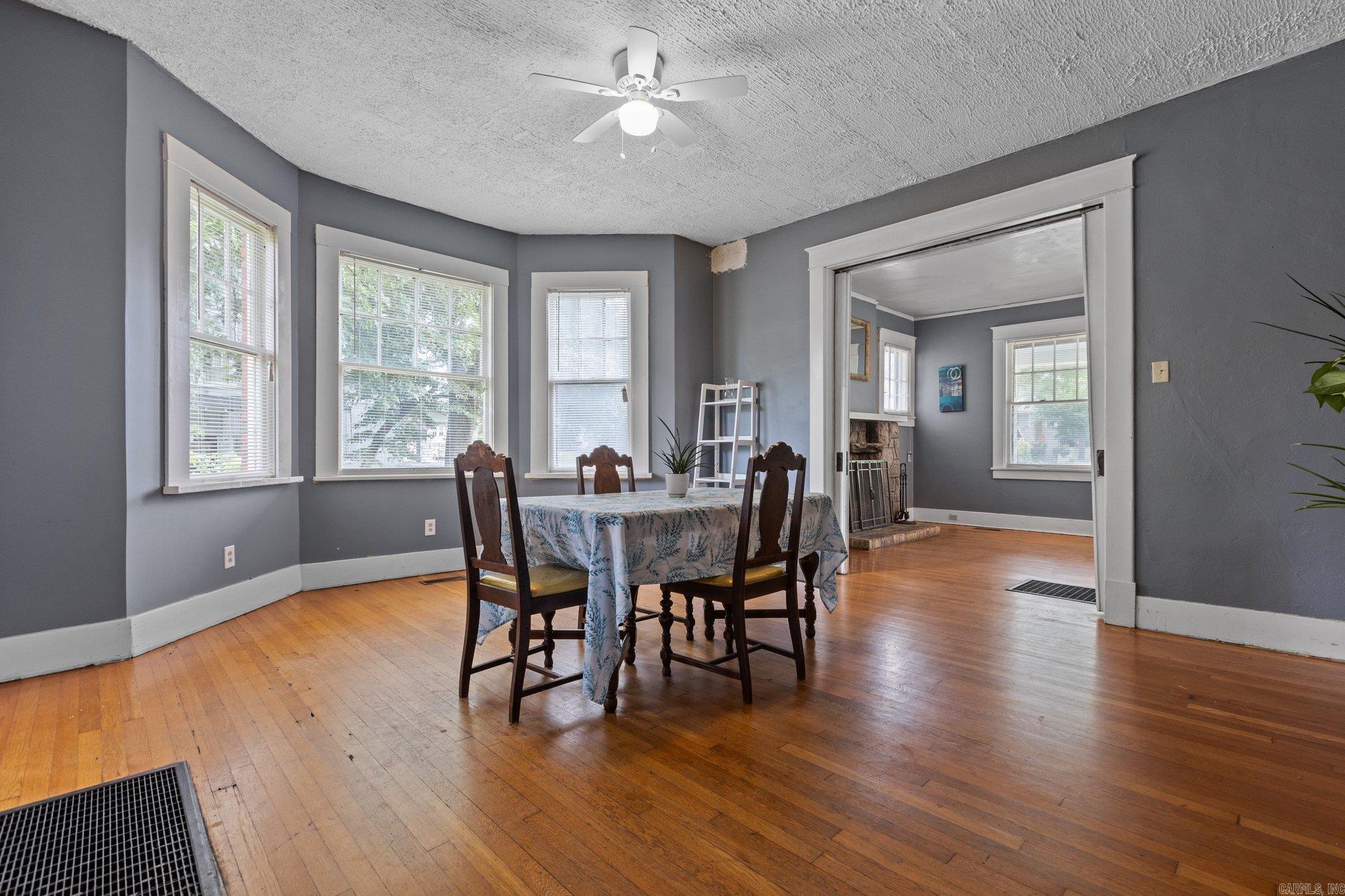 Oak Terrace - Residential