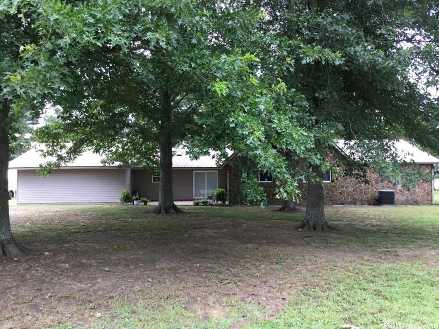 What's not to love? This is s super spacious home that has been completely updated and maintained wonderfully. Nestled on a 1.48+/- acres with beautiful mature trees offer the privacy you'd expect in this rural property. Perfect for those who don't want people 'right on top of them'. Love to cook and/or entertain? Check out the huge kitchen! Very spacious rooms throughout. You'll have options with the extra loft area and there is absolutely space for adding a shop or pavilion for fun, work, gatherings etc. Only about 20 minutes to Wynne, 5 minutes to McCrory and 40 minutes to Jonesboro and Searcy...is it perfect for you? Let's go see!