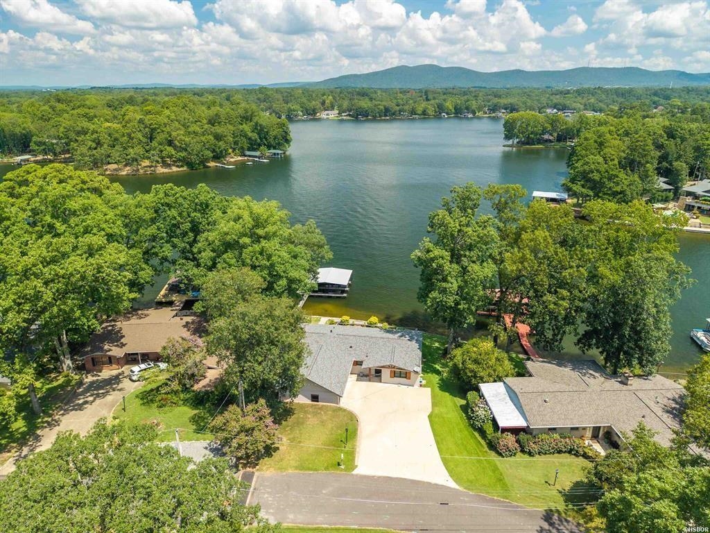 POINT BLUE WATER - Residential