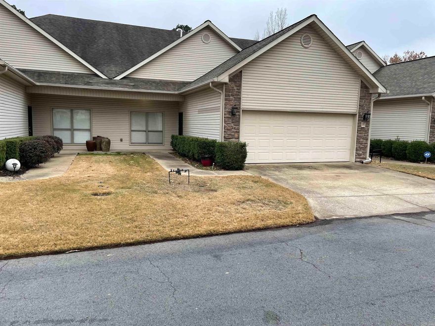 THIS BEAUTIFUL 2 BR 2 BA CONDO IS ONE LEVEL WITH HARWOOD FLOORS , 10 FT CEILINGS AND CROWN MOULDING.....HAS BEEN FRESHLY PAINTED WITH LIGHT AND AIRY COLOR..... IT  OPENS UP TO  GREAT ROOM AND KITCHEN/DINING THAT  HAS ABUNDANT NATURAL LIGHT.....FIREPLACE WITH GAS LOGS.....SPACIOUS DINING AREA AND BAR WITH ROOM FOR AMPLE SEATING....GREAT FOR ENTERTAINING AND THE KITCHEN HAS LOADS OF COUNTER SPACE AND LOTS OF CABINETS WITH A PANTRY.....PRIMARY  BR IS LARGE WITH NICE BATH W/ TUB AND WALK IN SHOWER...HUGE CLOSET. .....GUEST BR IS LARGE AS WELL WITH PRIVATE BATH..DECK OFF THE LIVING AREA....2 CAR GARAGE....CLOSE TO POOL AND minutes away from golf course.  Come see today!!