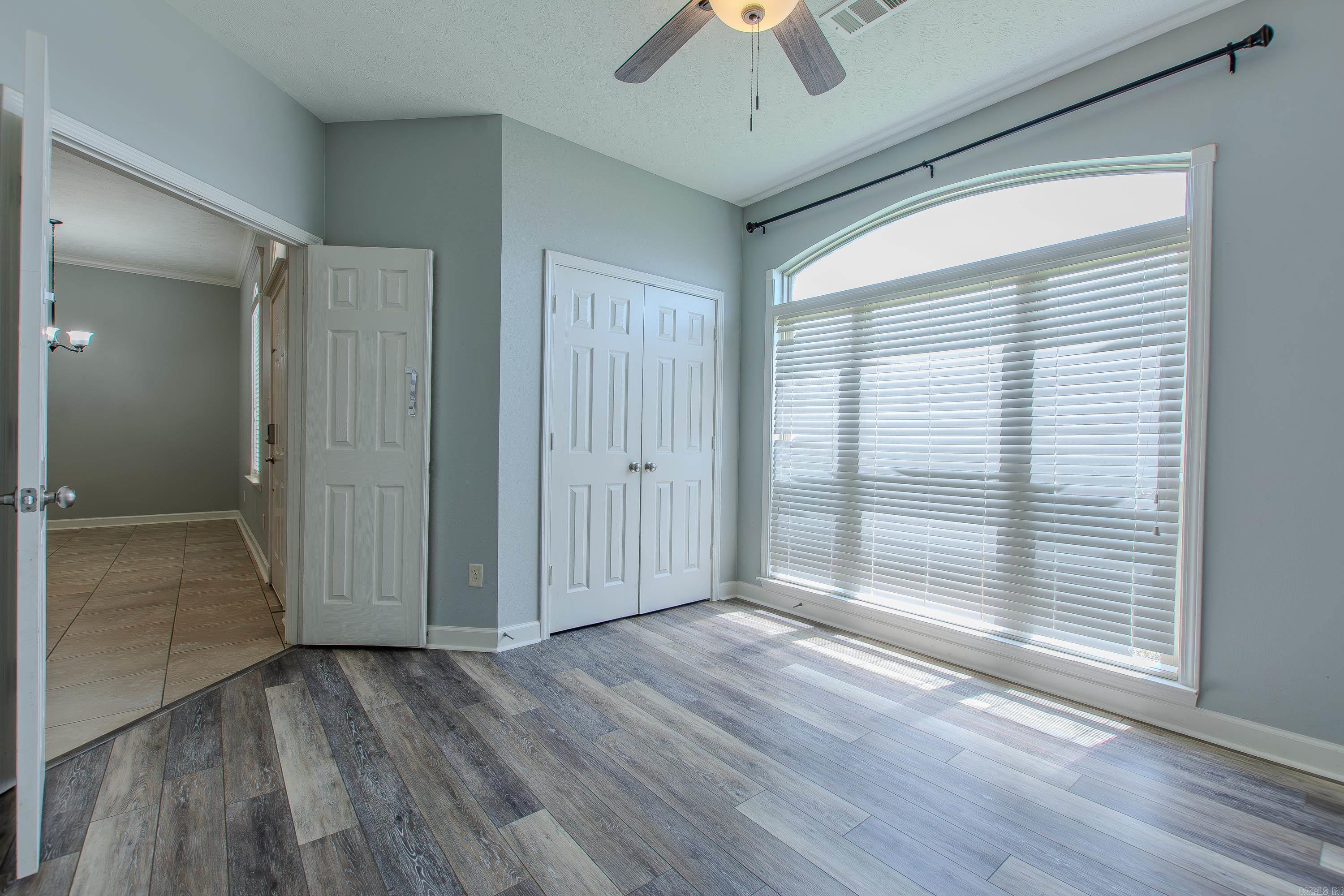 North Lake - Residential