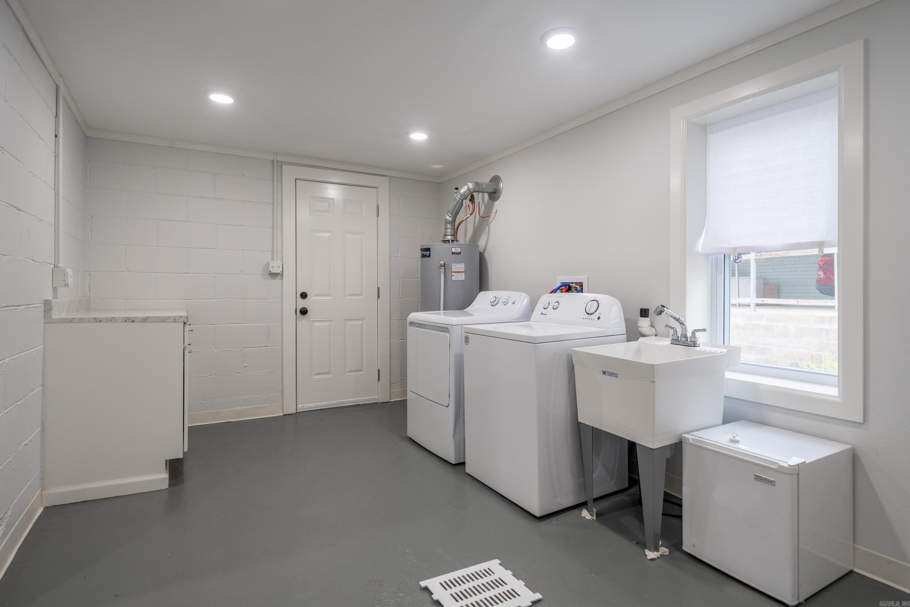 WESTWARD HO HEIGHTS - OUT - Residential