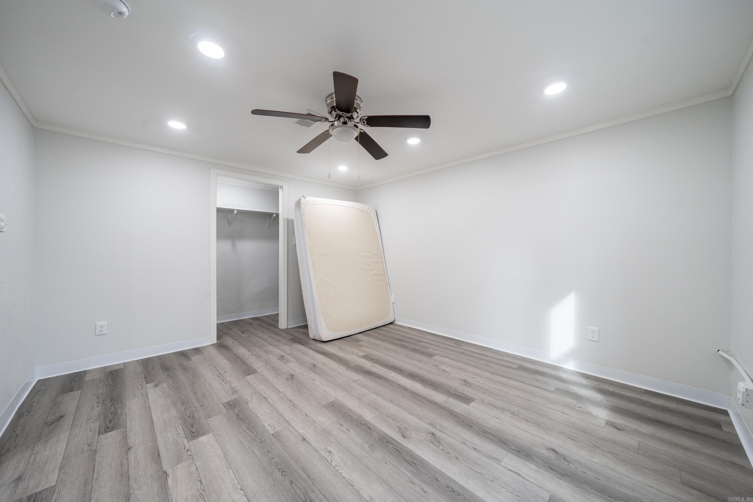 WESTWARD HO HEIGHTS - OUT - Residential