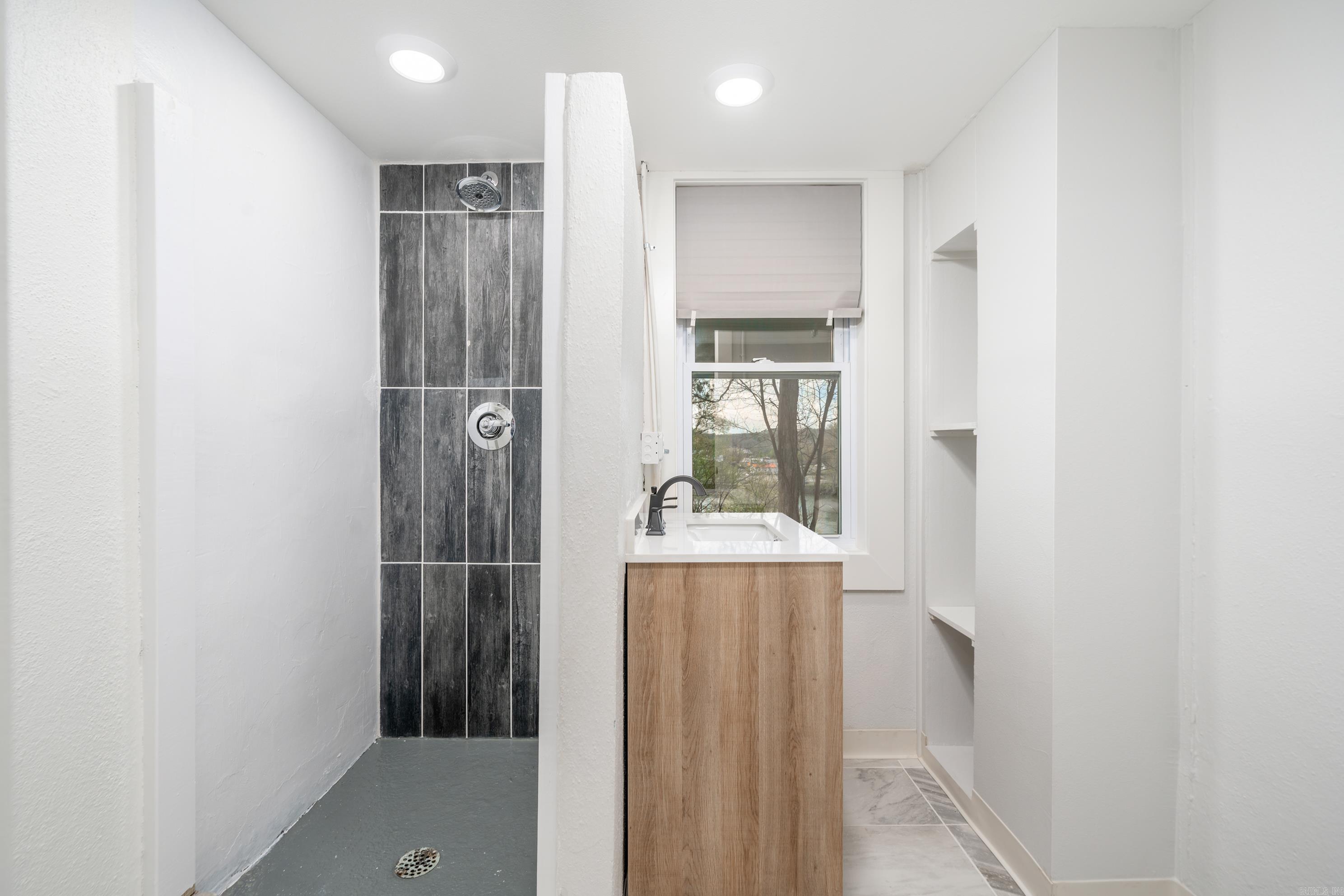 WESTWARD HO HEIGHTS - OUT - Residential