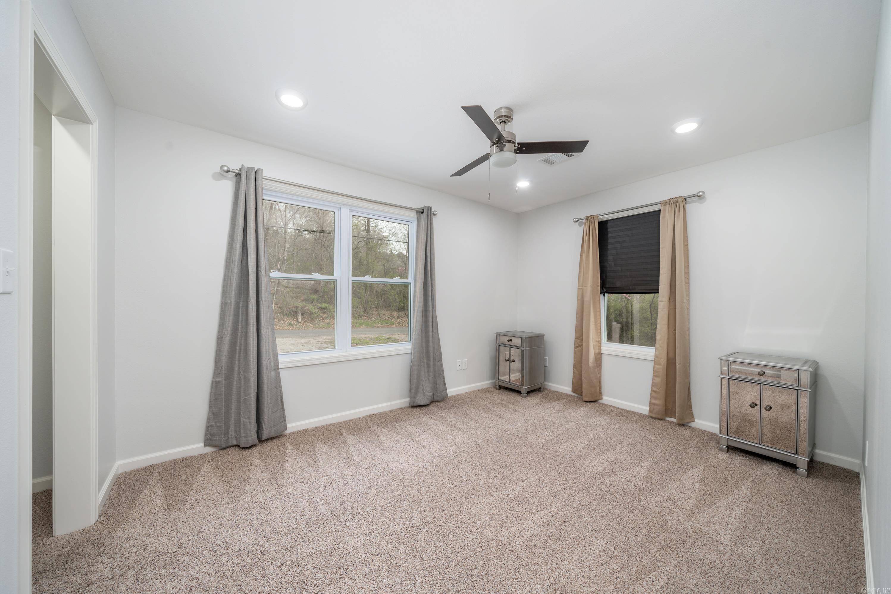 WESTWARD HO HEIGHTS - OUT - Residential