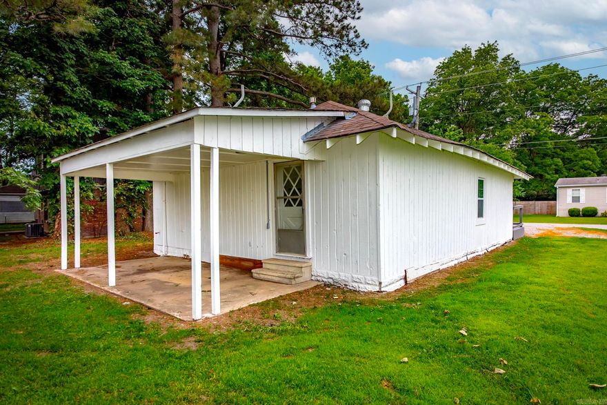 Check out this charming 2-bedroom, 1-bath home featuring beautiful views of the surrounding farmland! Recent updates include new flooring throughout, fresh interior and exterior paint, new countertops, and an updated shower, giving the home a clean and modern feel. Enjoy peaceful country scenery while still having the comfort of move-in-ready improvements. Seller will provide and install new window units at closing, making this home an even better value. Don’t miss this great opportunity!