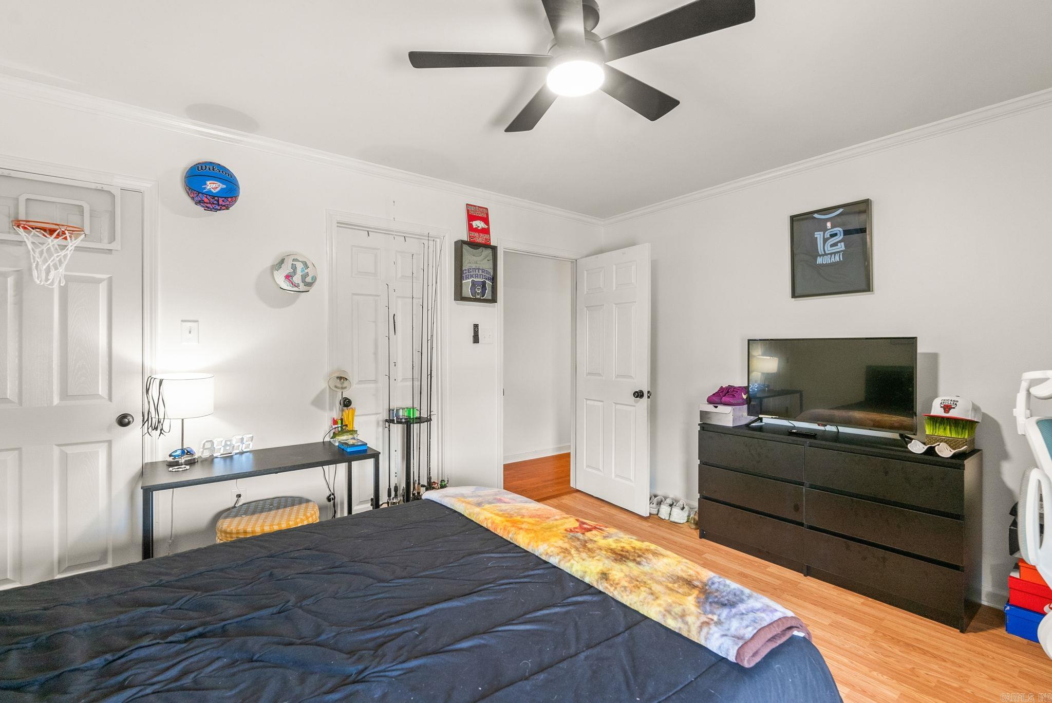 Royal Oaks - Residential