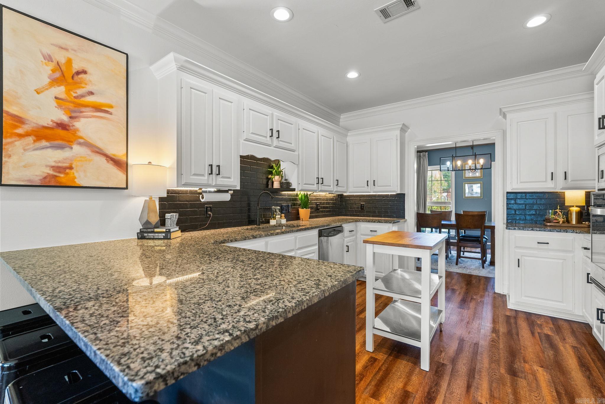 Royal Oaks - Residential