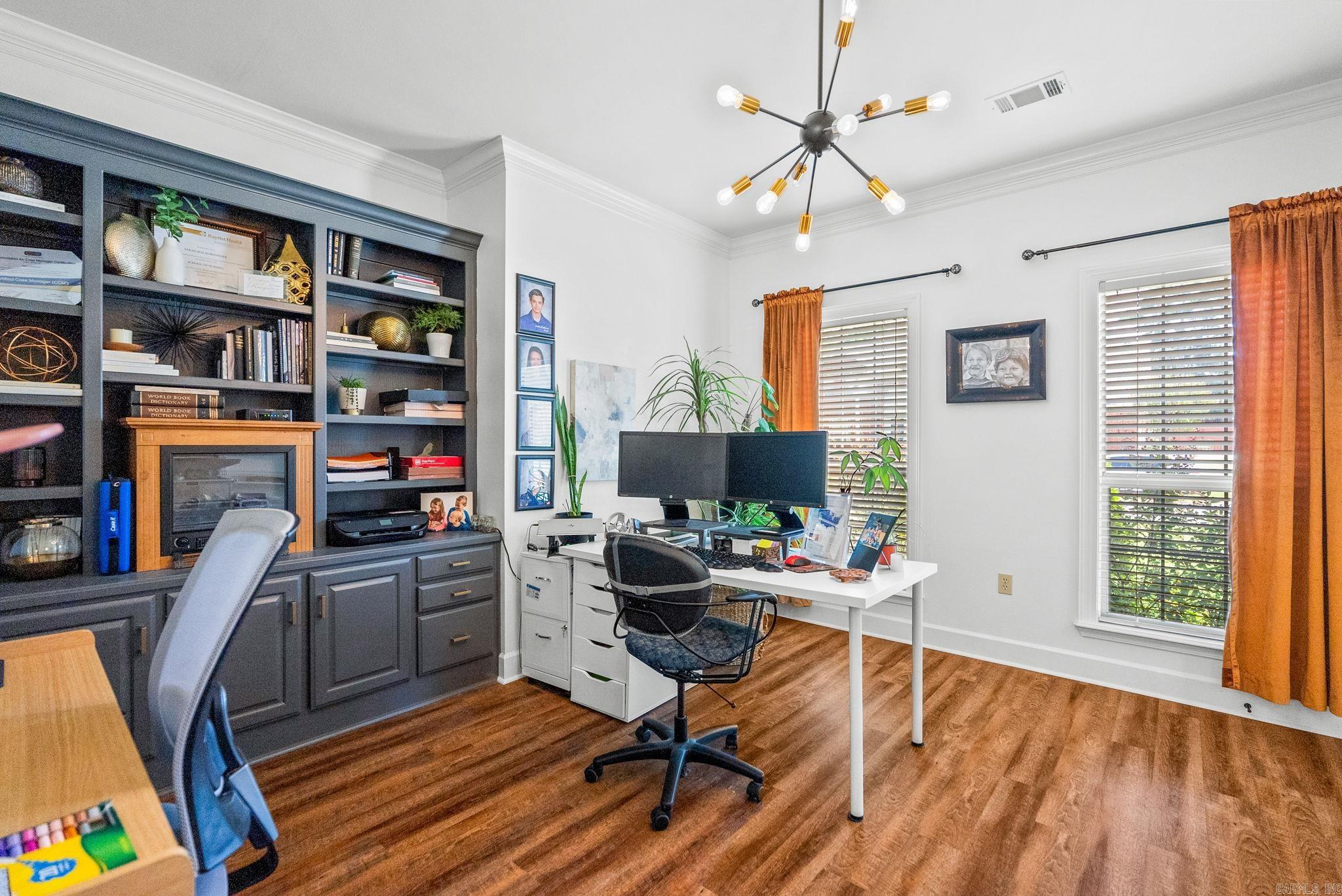 Royal Oaks - Residential
