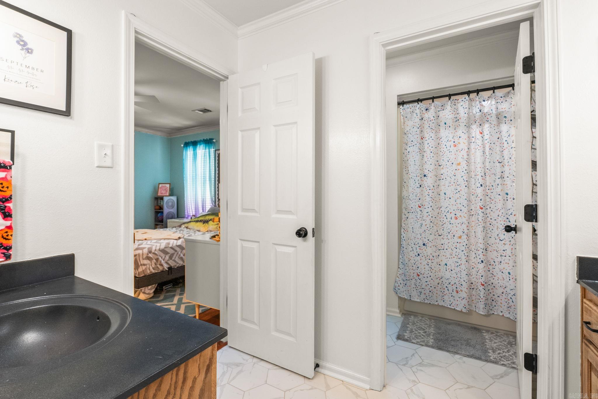 Royal Oaks - Residential