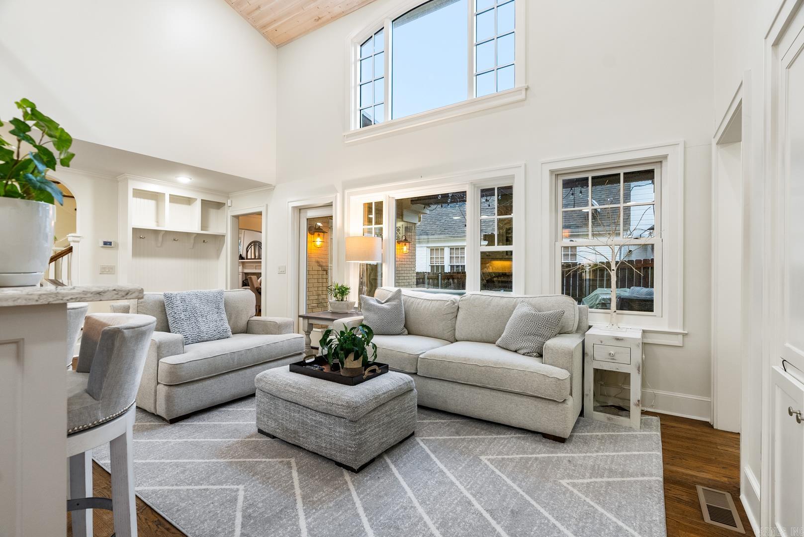 Newtons - Residential