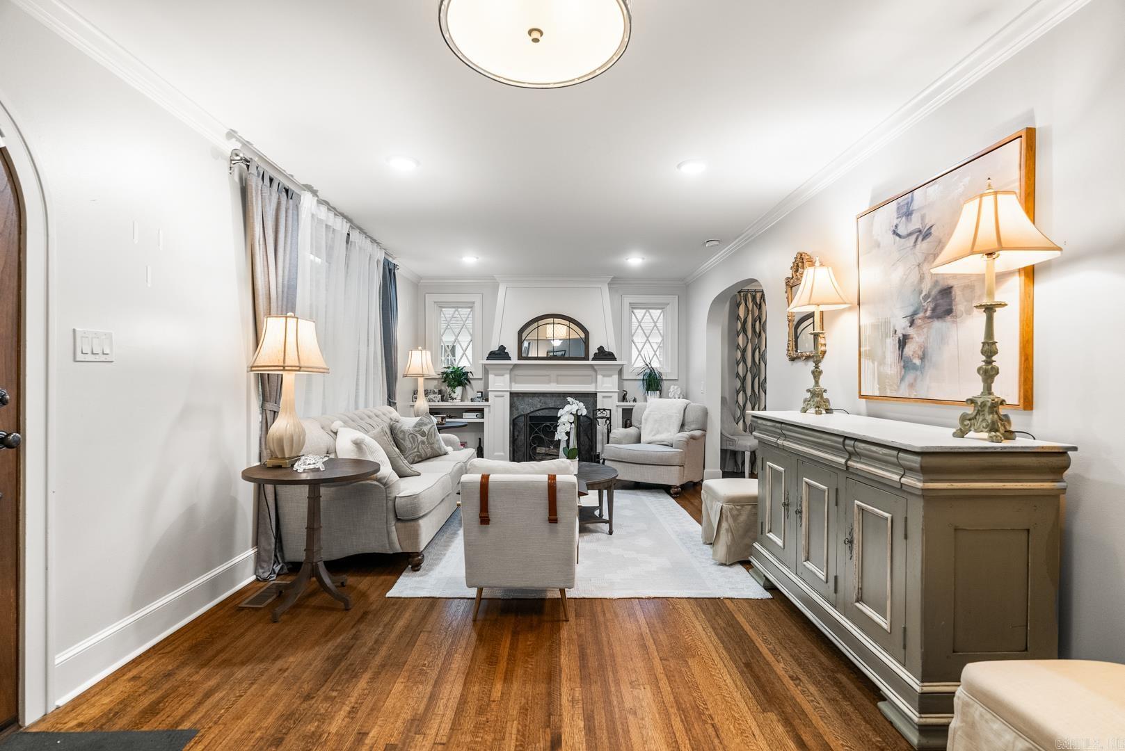 Newtons - Residential