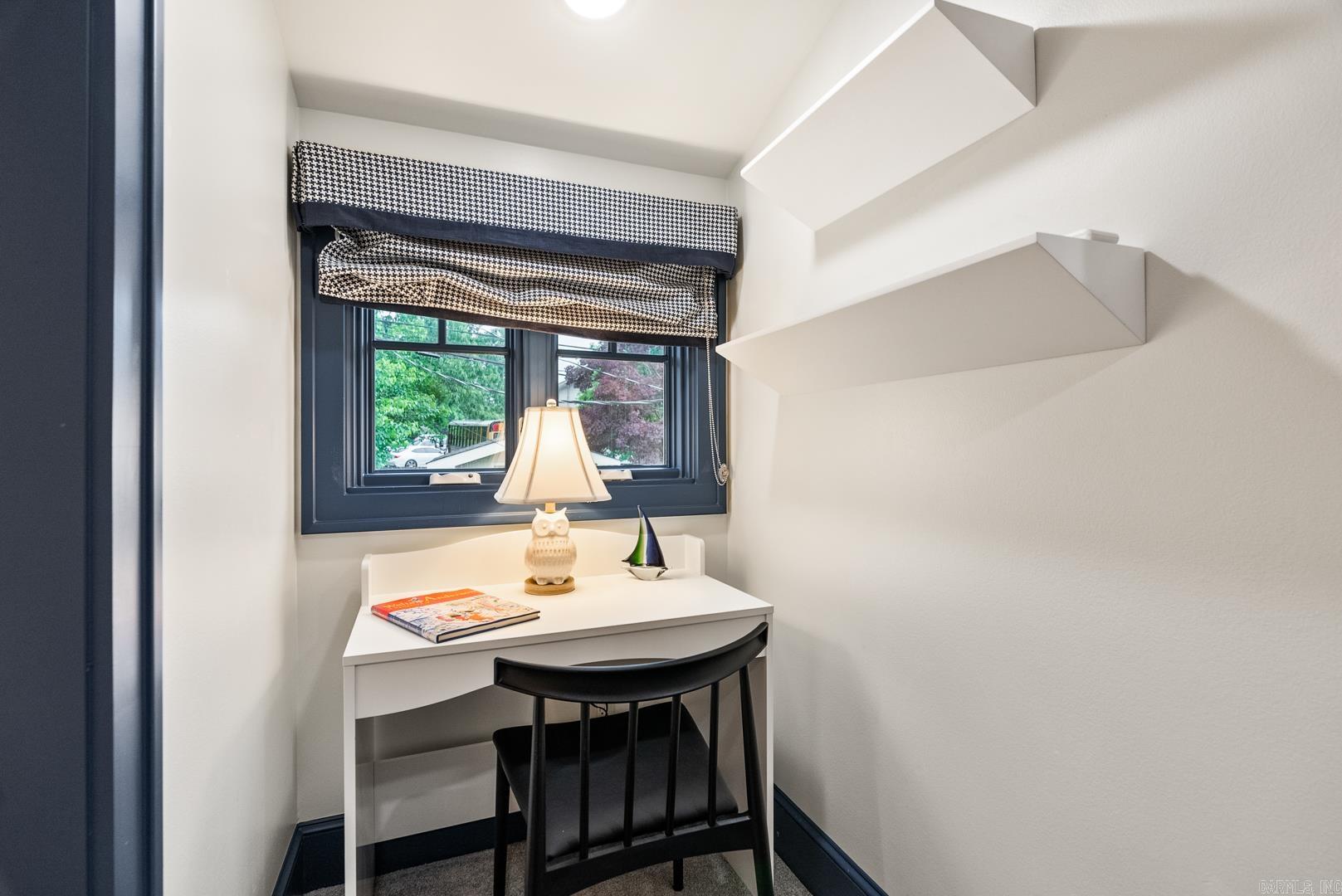 Newtons - Residential