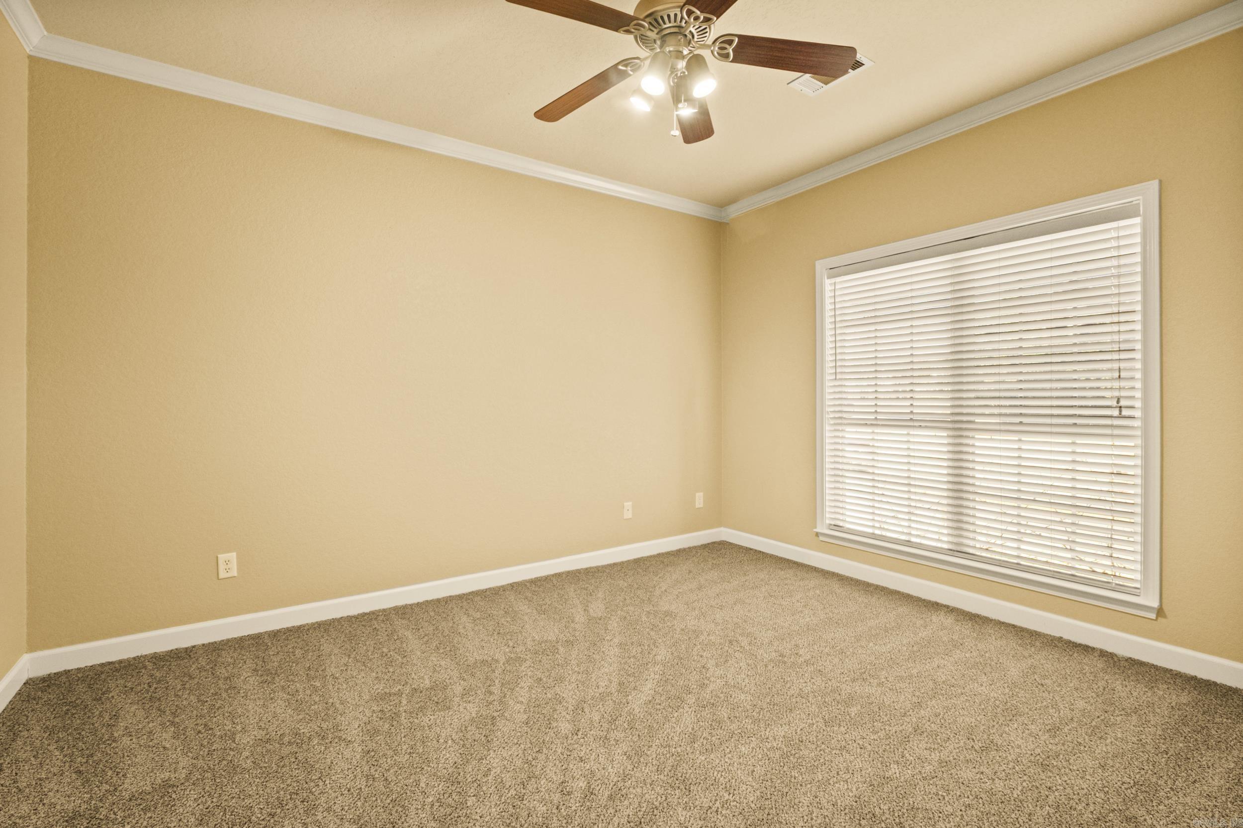 MILLERS CROSSING - Residential