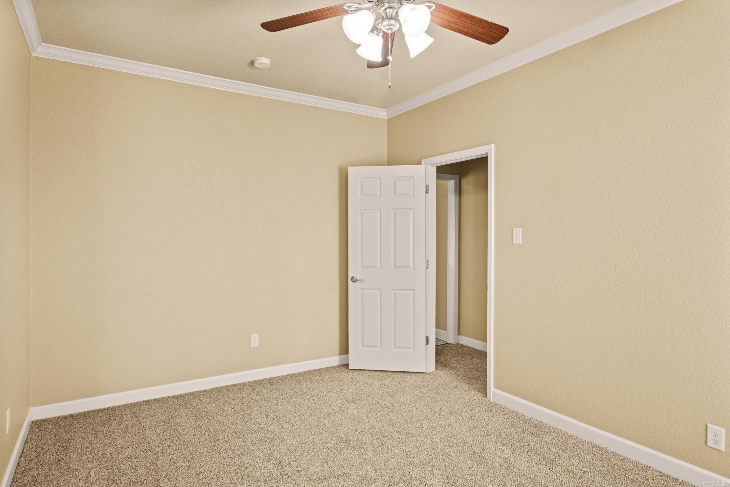 MILLERS CROSSING - Residential