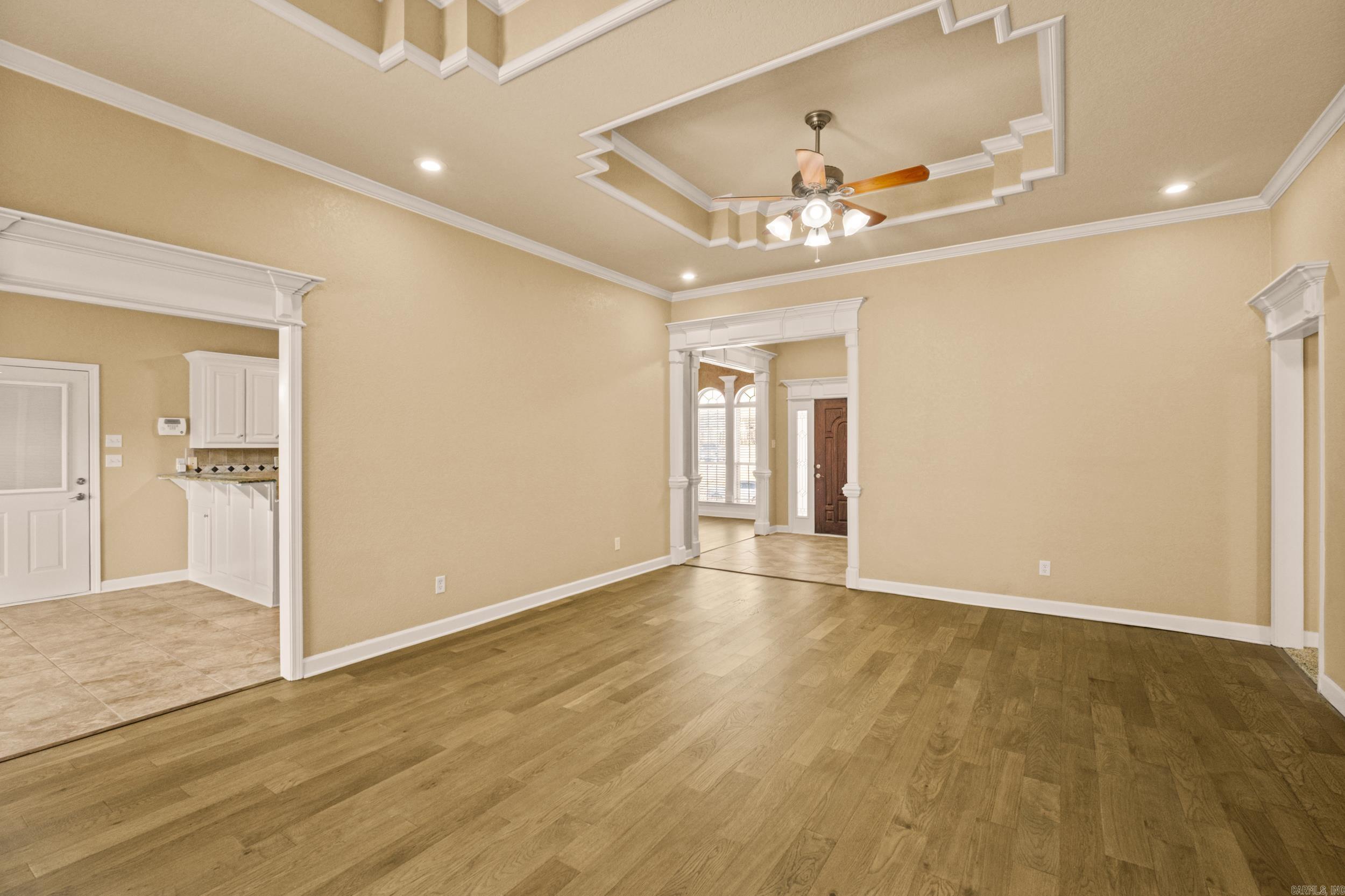 MILLERS CROSSING - Residential