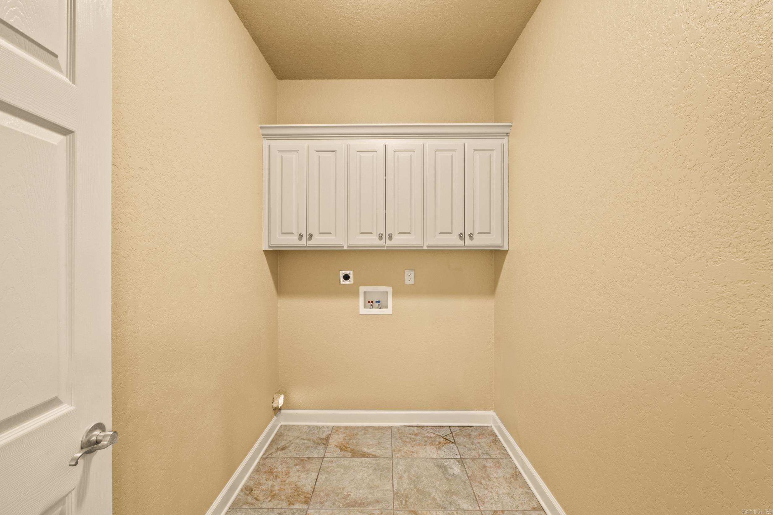 MILLERS CROSSING - Residential