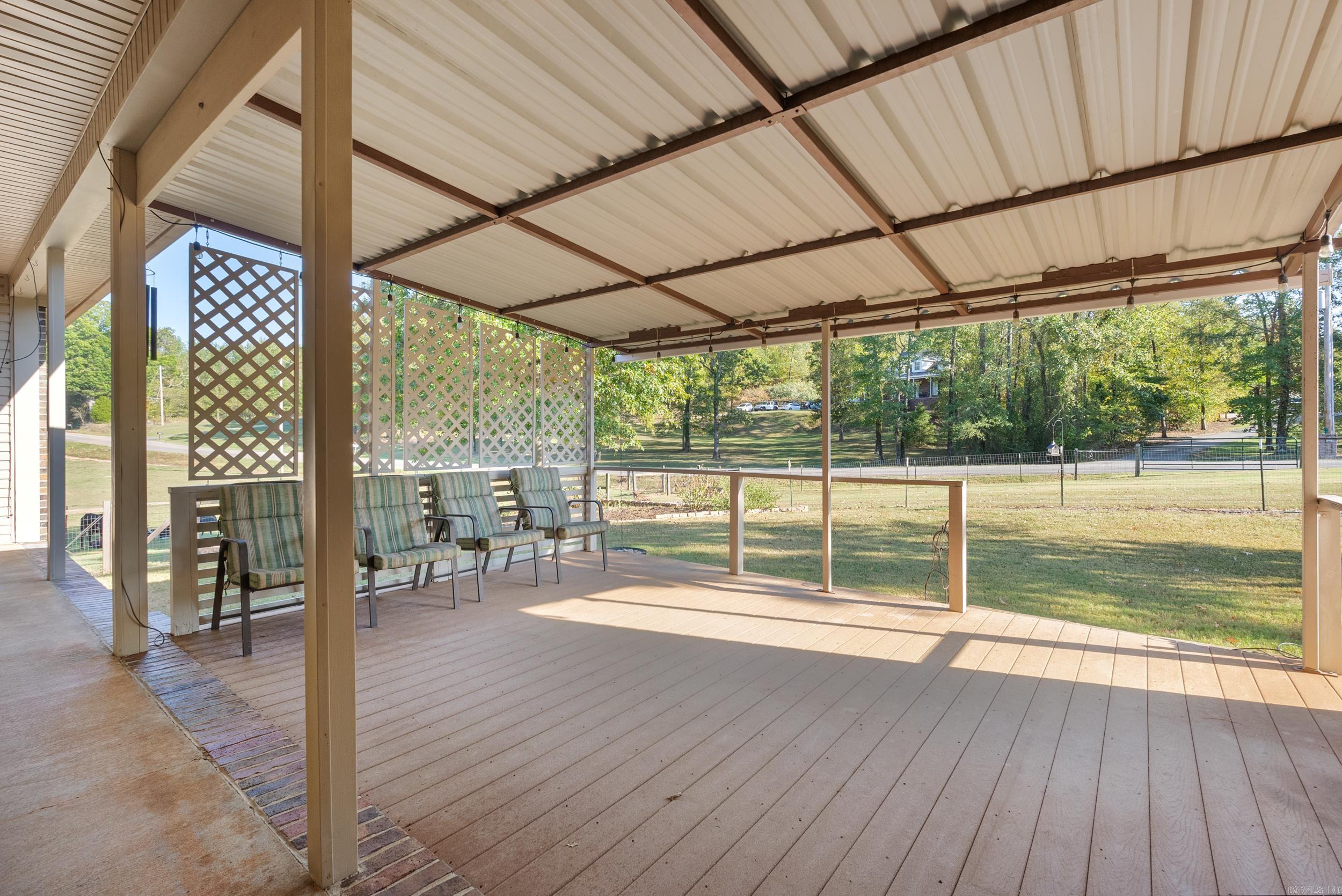 RIVER RANCH - Residential