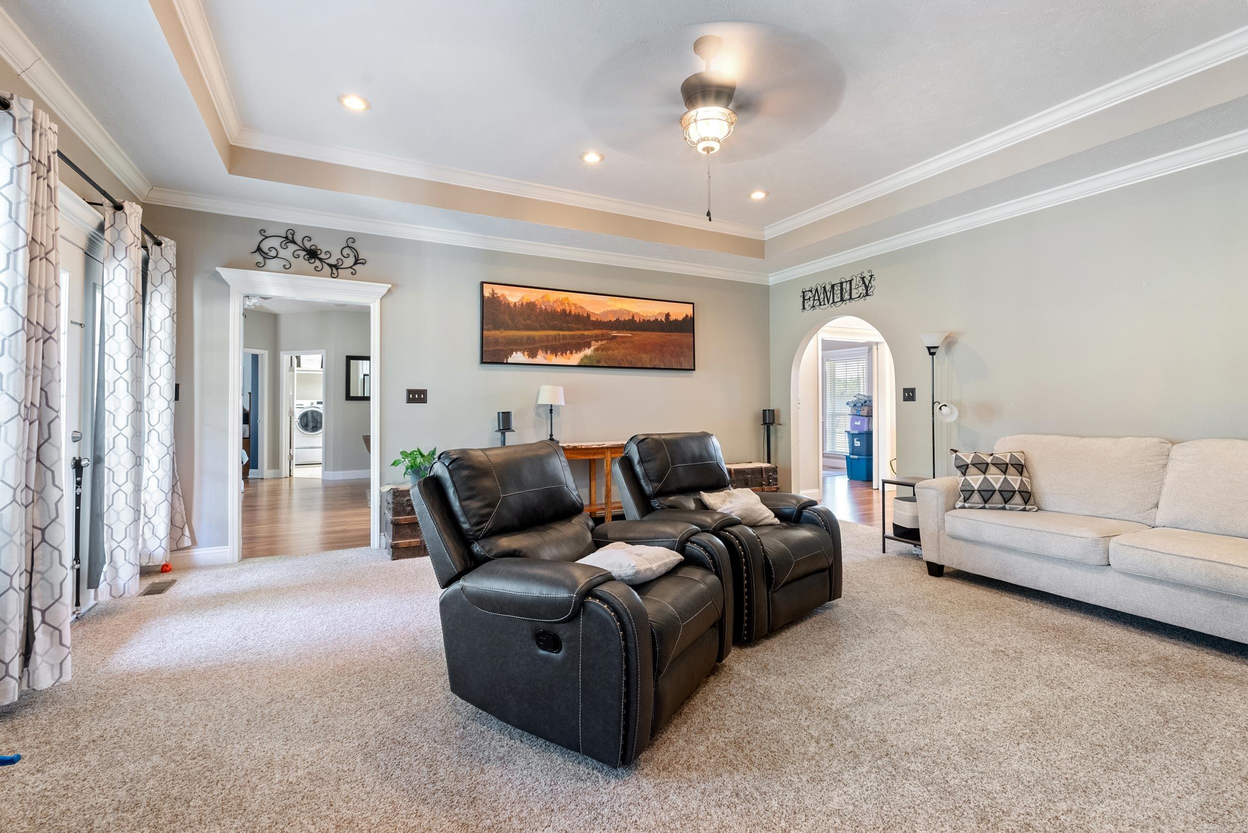 RIVER RANCH - Residential