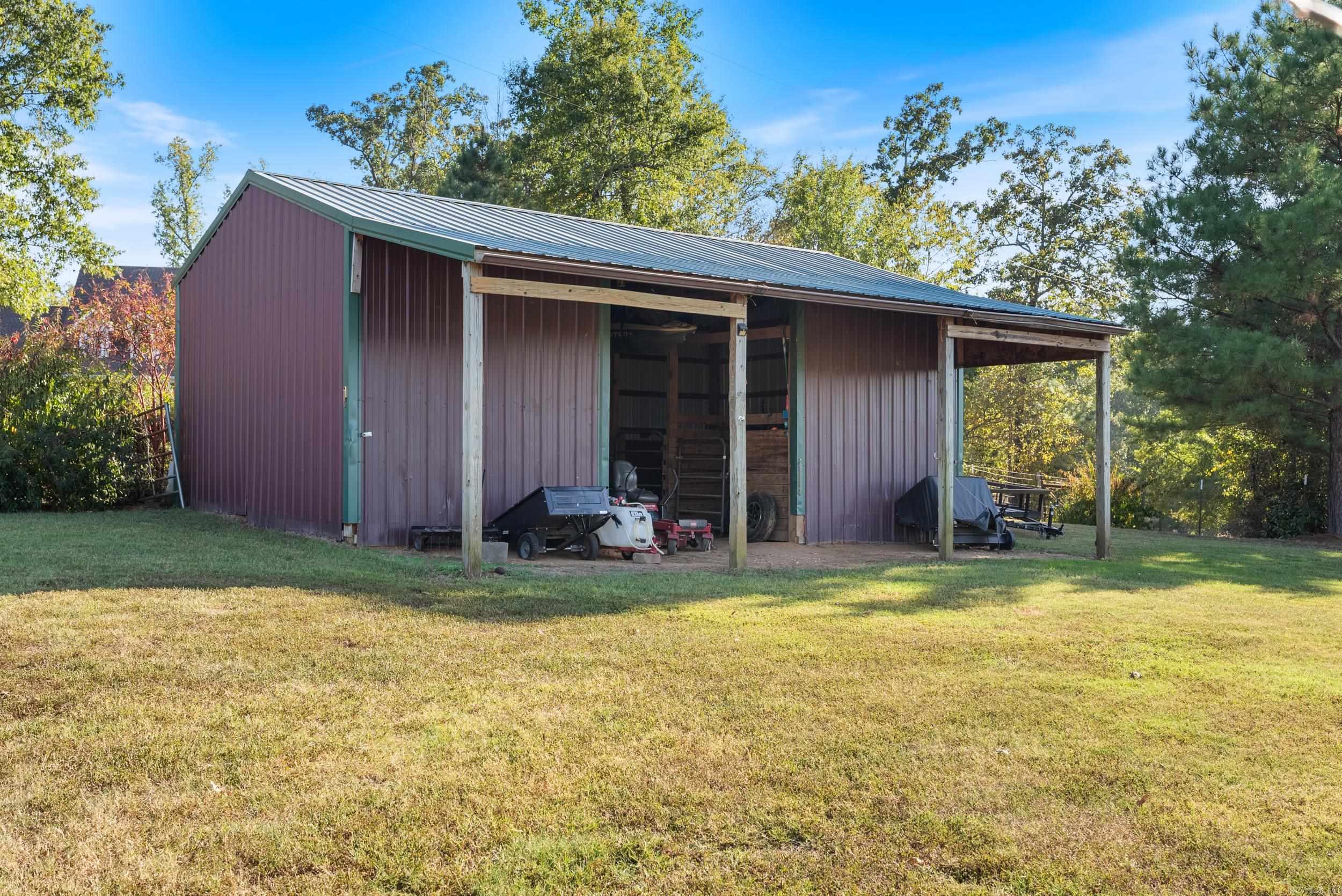 RIVER RANCH - Residential