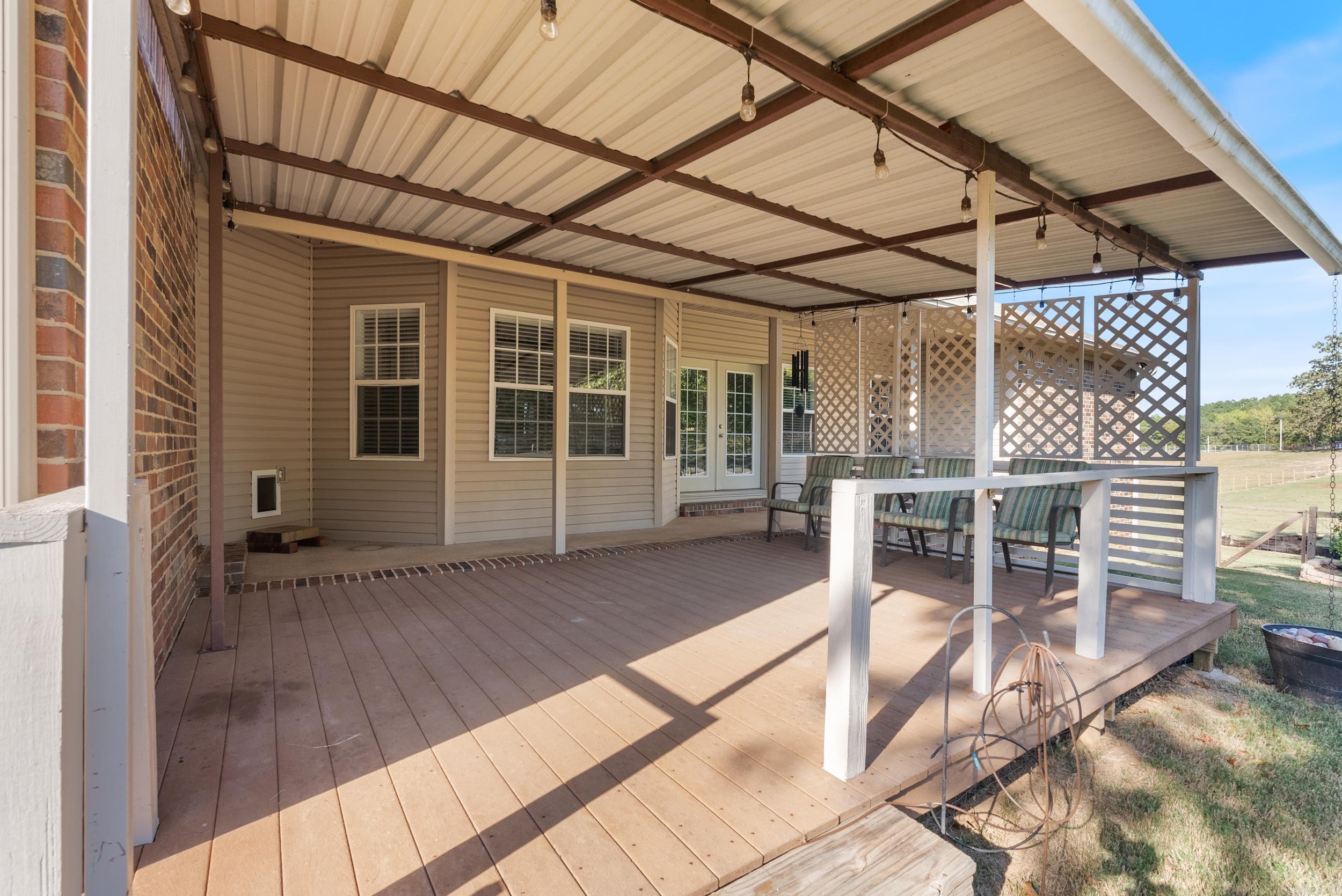 RIVER RANCH - Residential