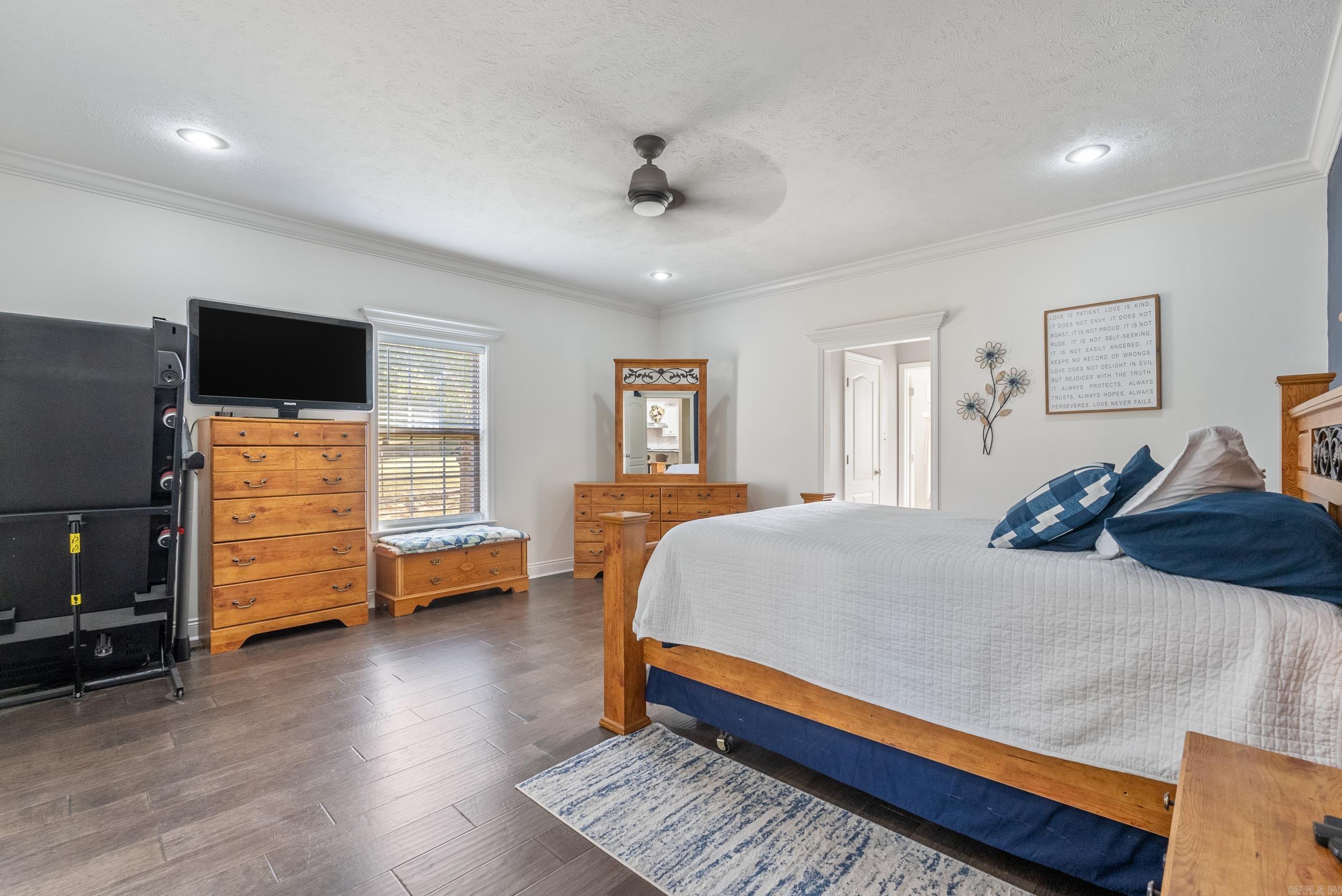 RIVER RANCH - Residential