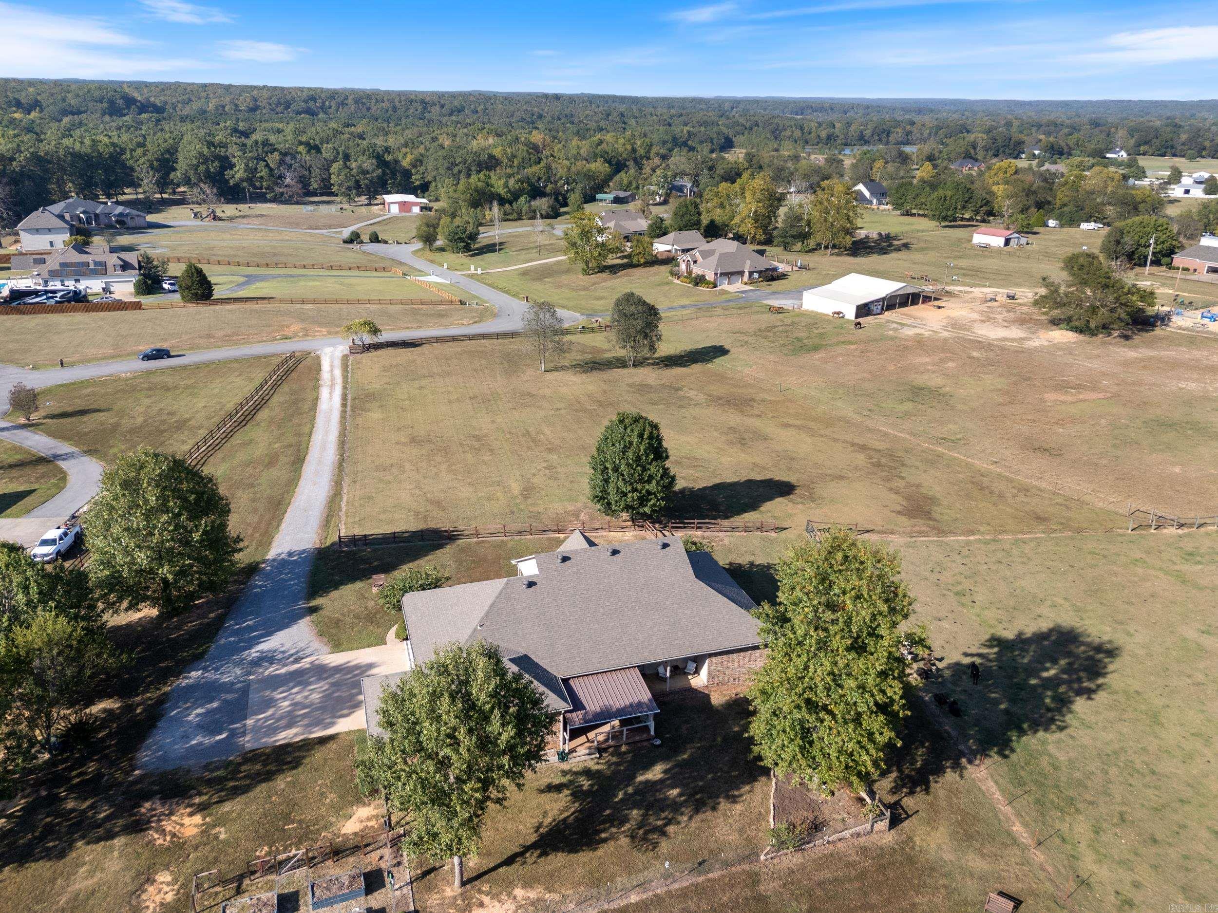 RIVER RANCH - Residential