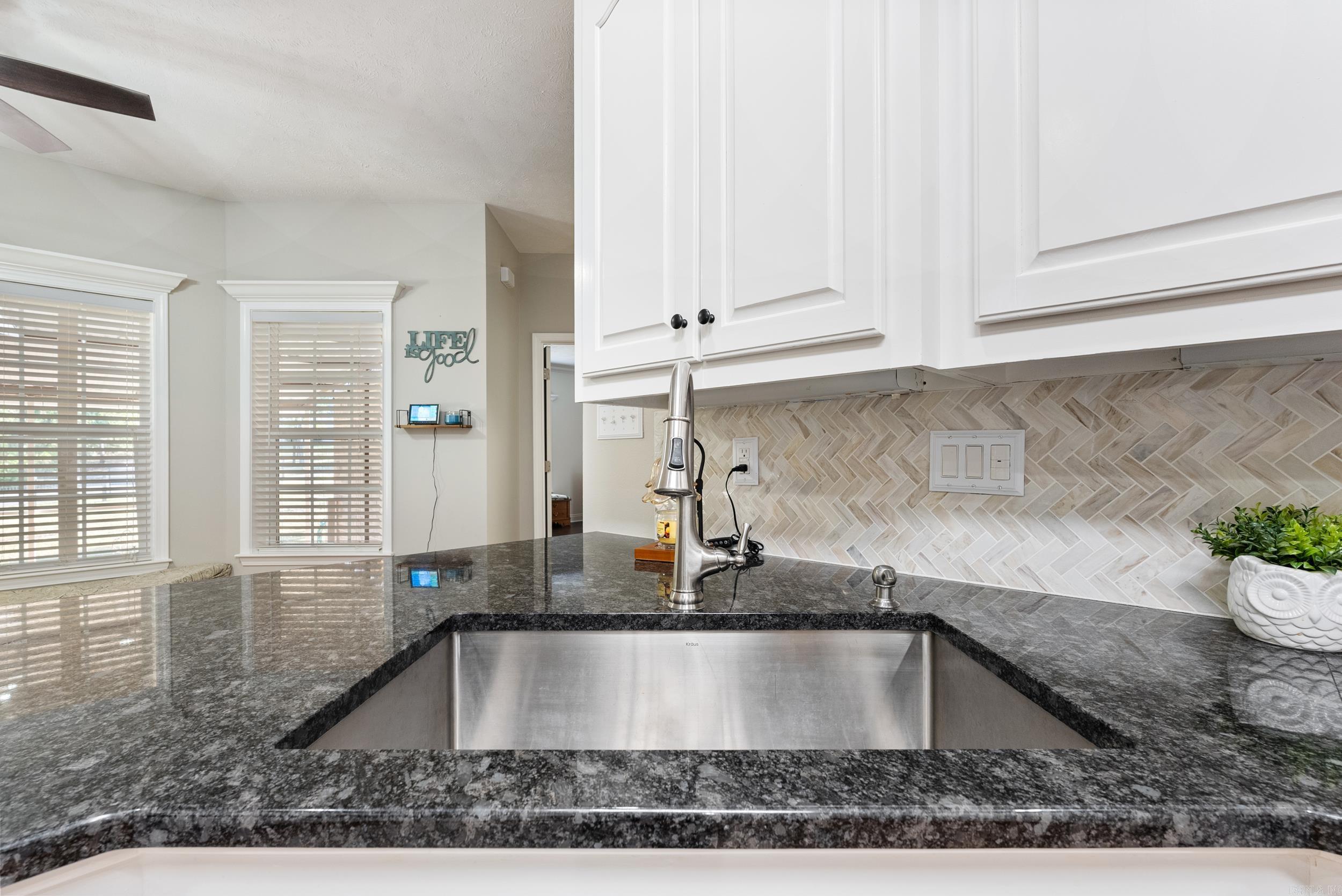 RIVER RANCH - Residential