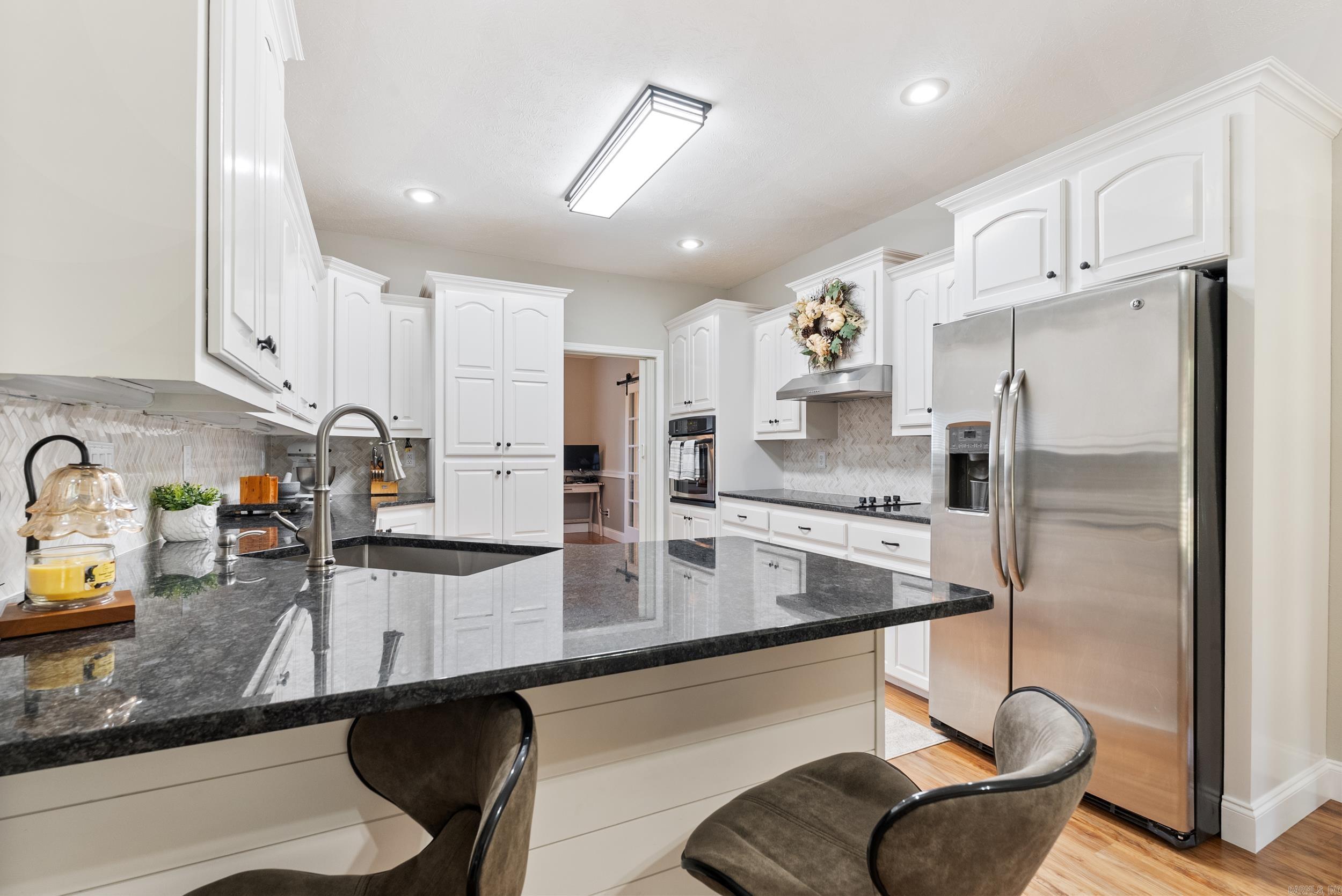 RIVER RANCH - Residential