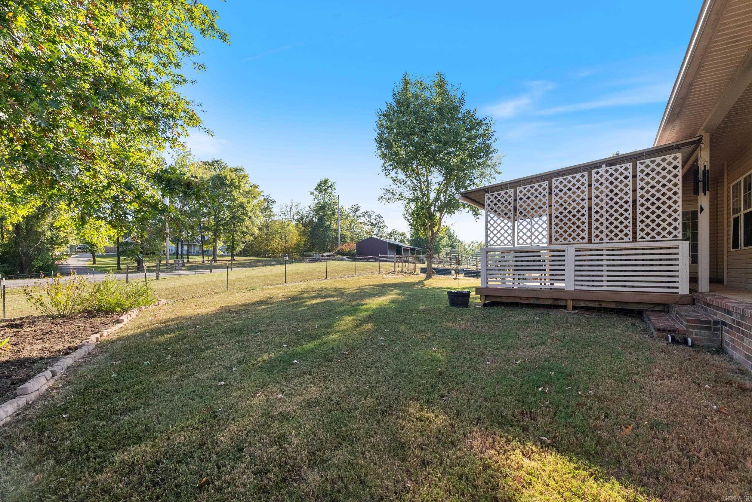 RIVER RANCH - Residential