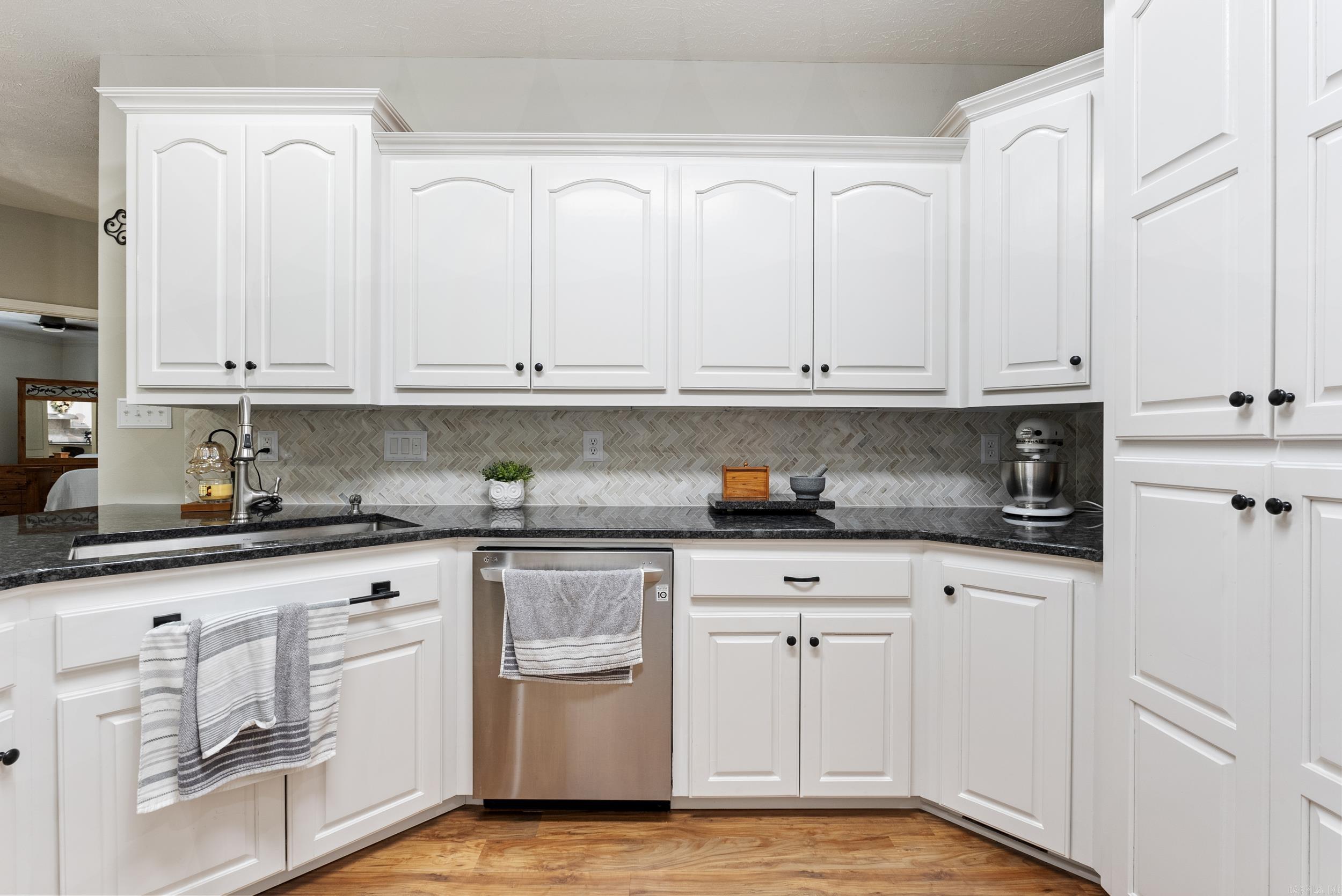 RIVER RANCH - Residential