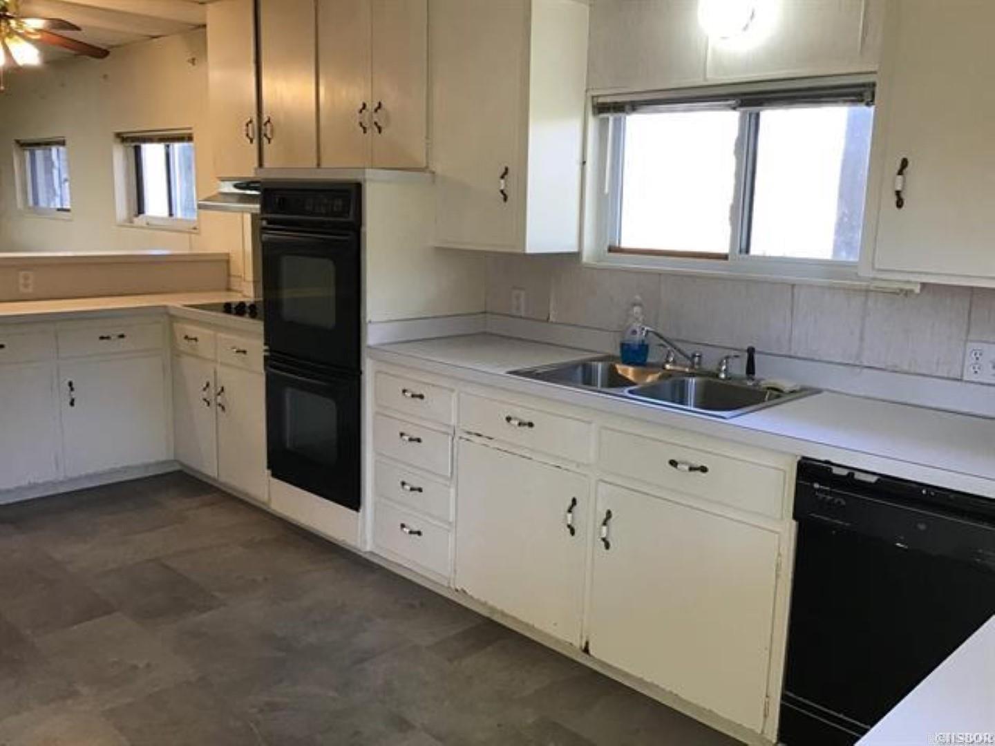 Burk Wall Point - Residential