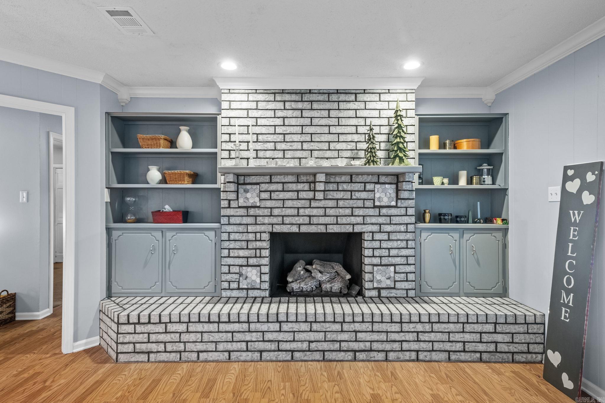 LAUREL HEIGHTS ADD - Residential