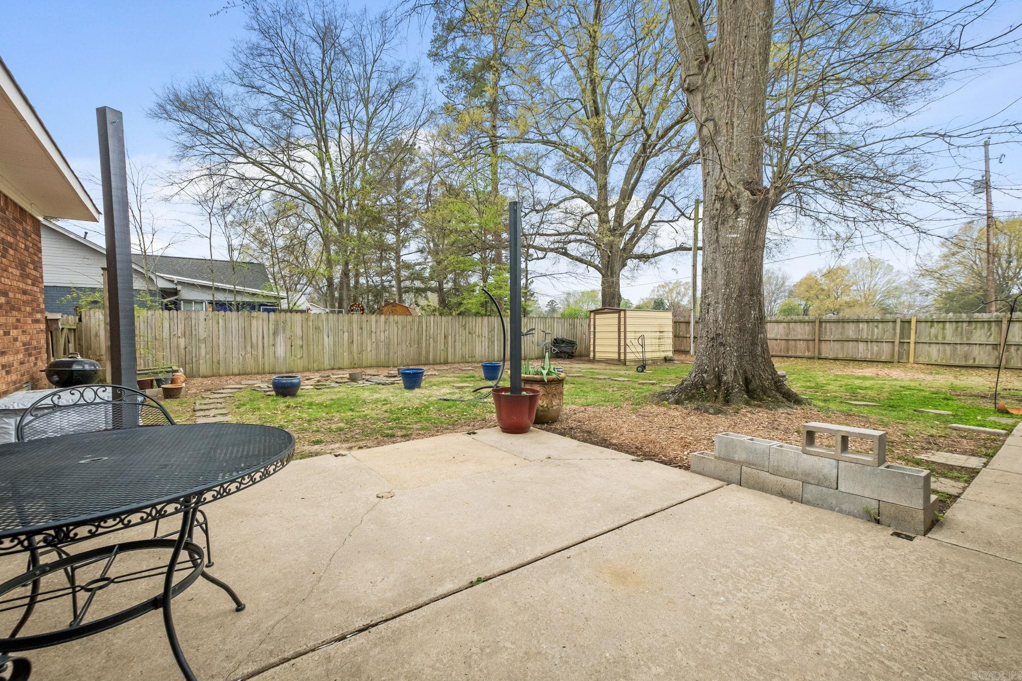 LAUREL HEIGHTS ADD - Residential