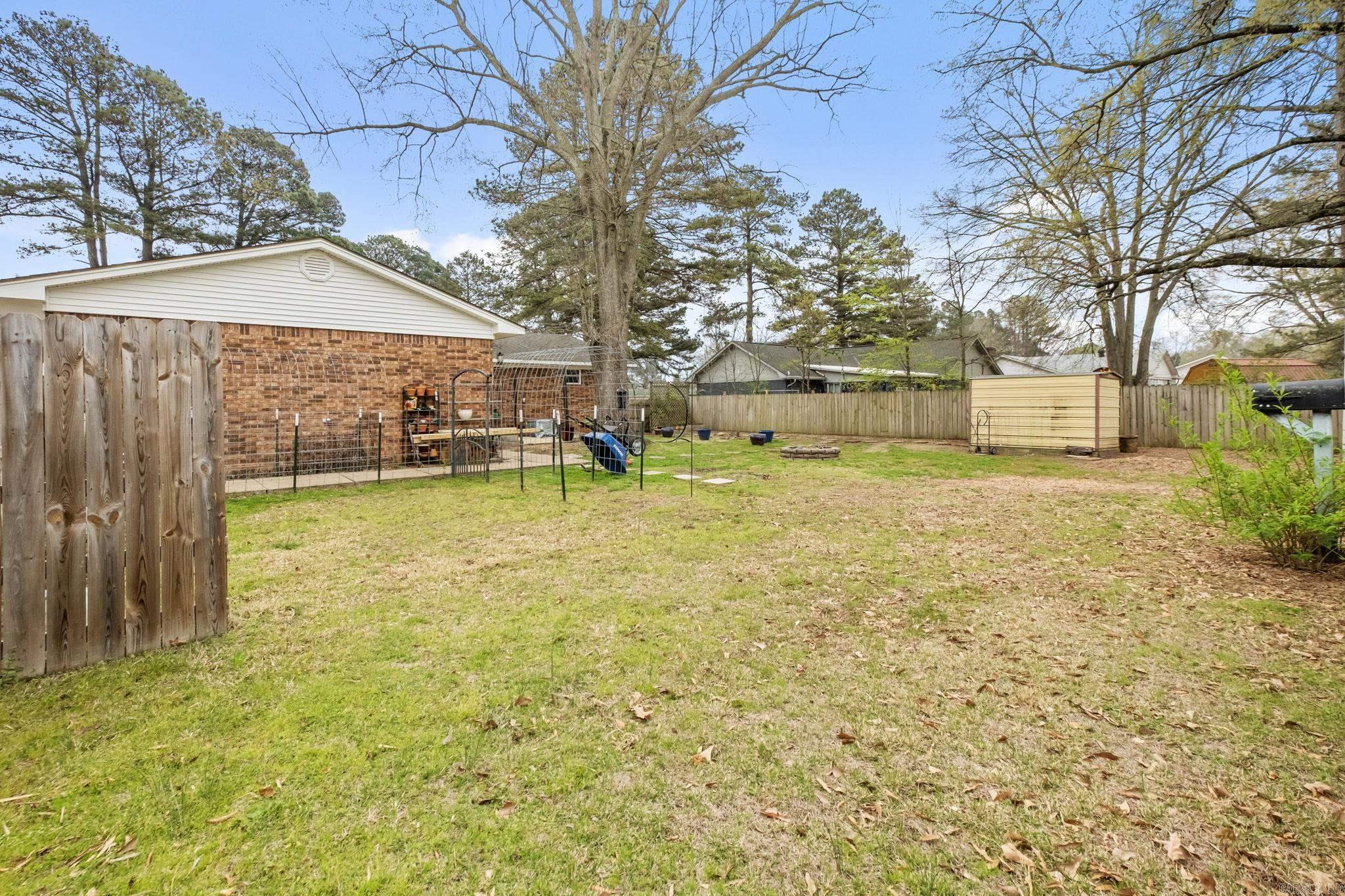 LAUREL HEIGHTS ADD - Residential