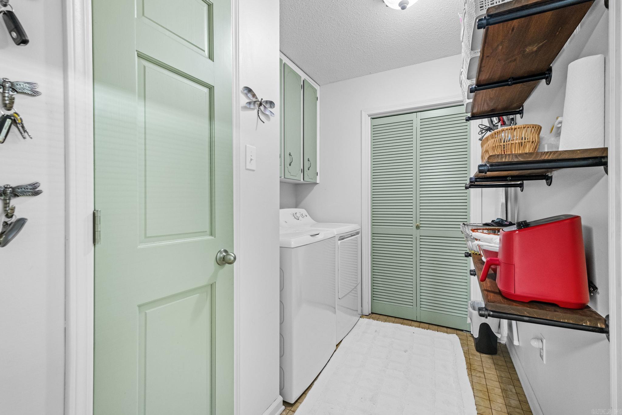 LAUREL HEIGHTS ADD - Residential