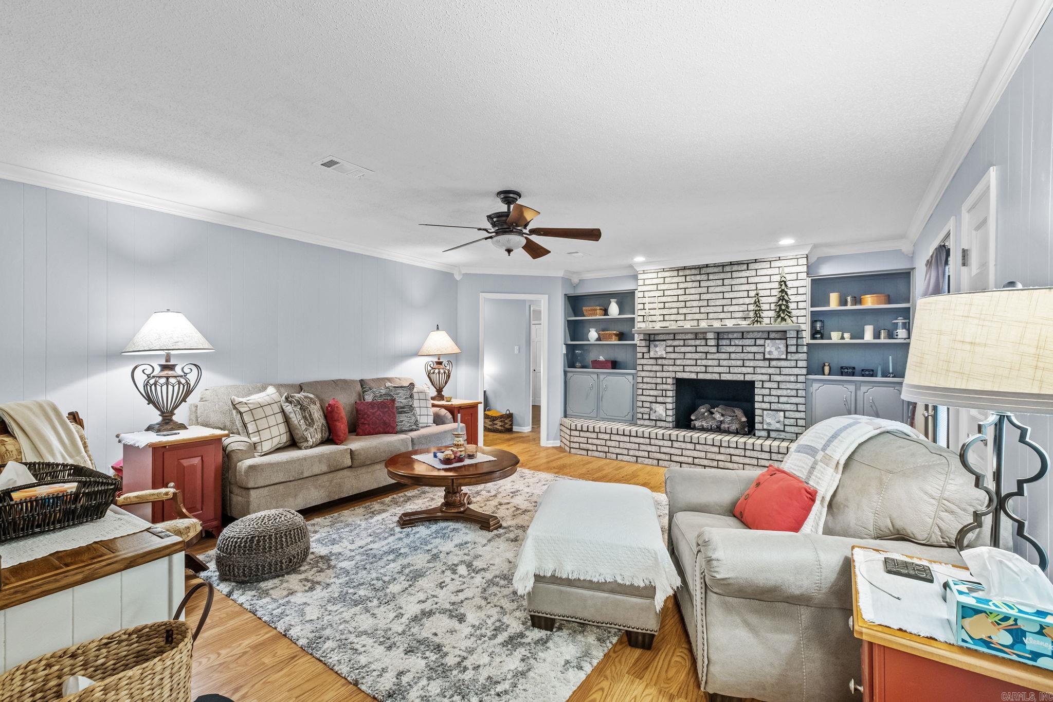 LAUREL HEIGHTS ADD - Residential