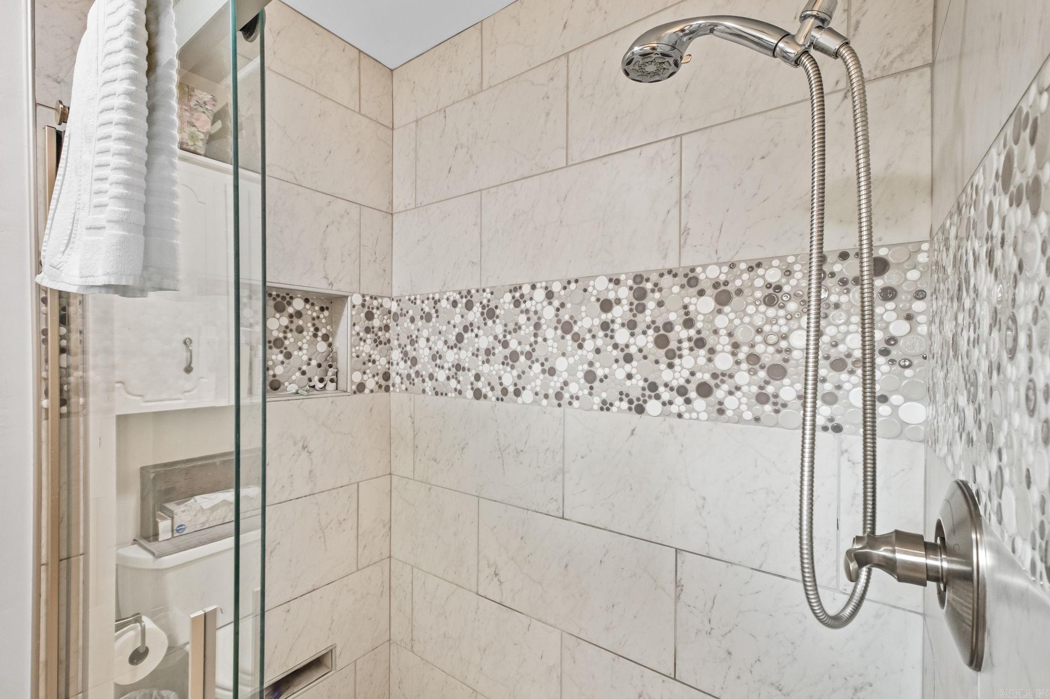 LAUREL HEIGHTS ADD - Residential