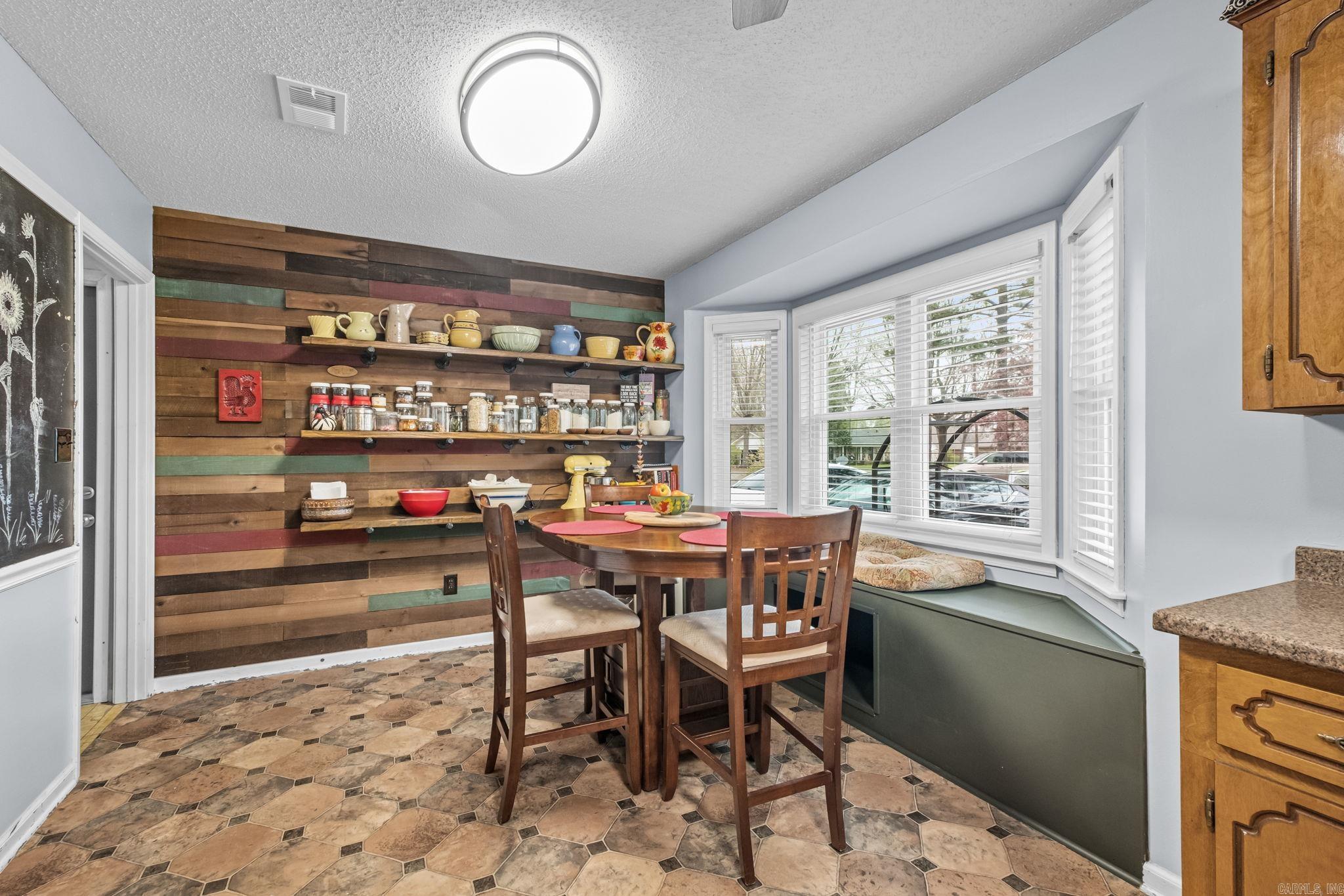 LAUREL HEIGHTS ADD - Residential