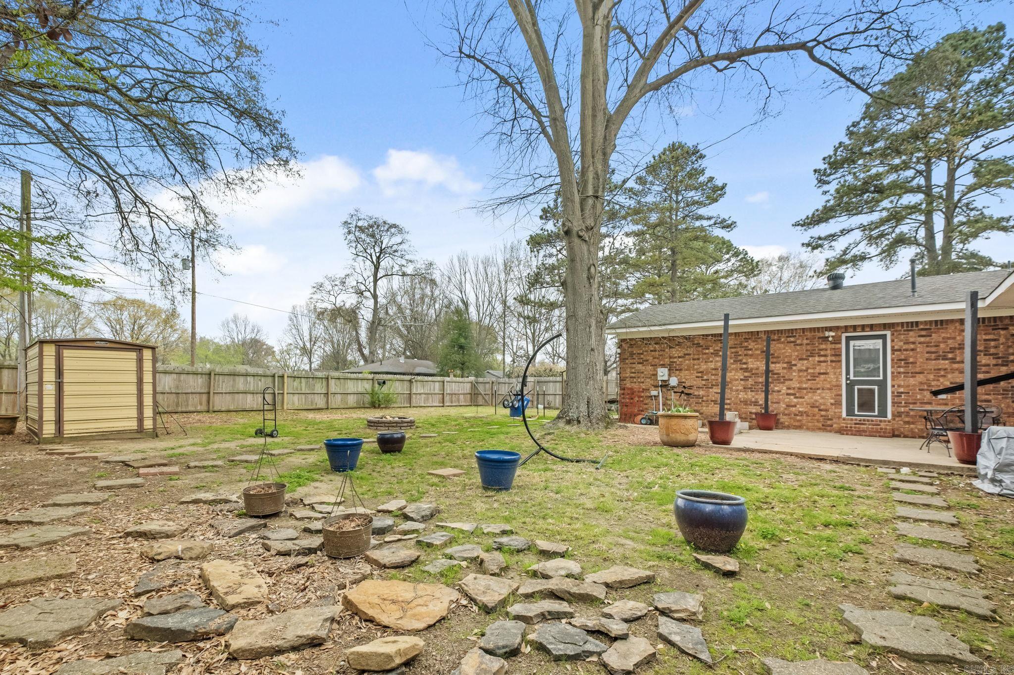 LAUREL HEIGHTS ADD - Residential